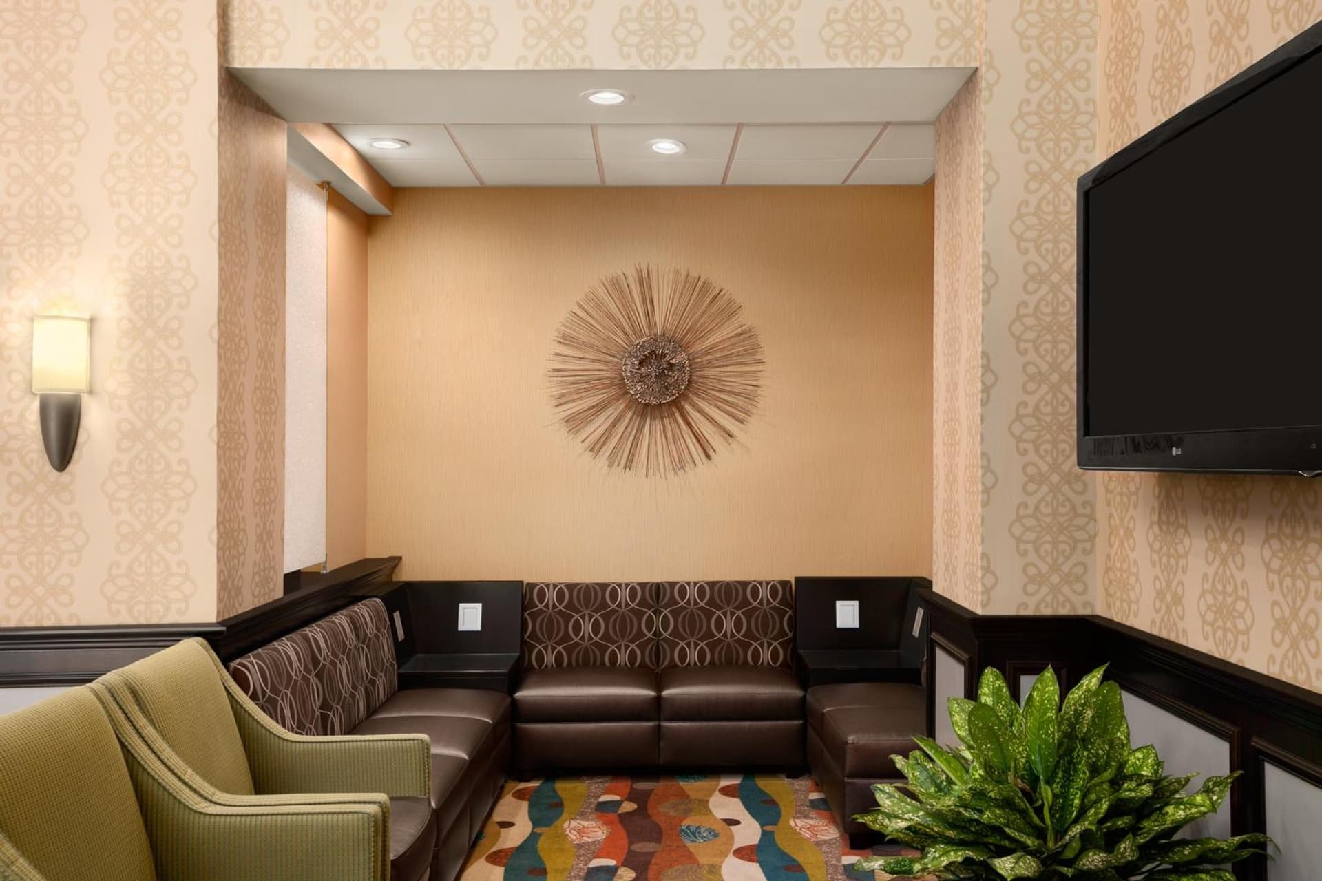 Days Inn by Wyndham Baltimore Inner Harbor gallery photo in Baltimore, MD — image 7