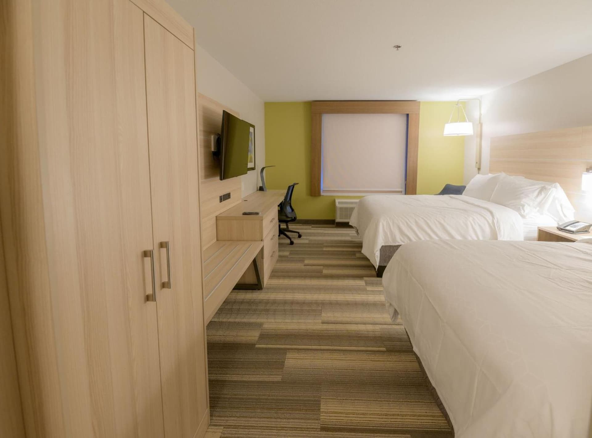 Holiday Inn Express & Suites Dayton East - Beavercreek by IHG gallery photo in Beavercreek, OH — image 32