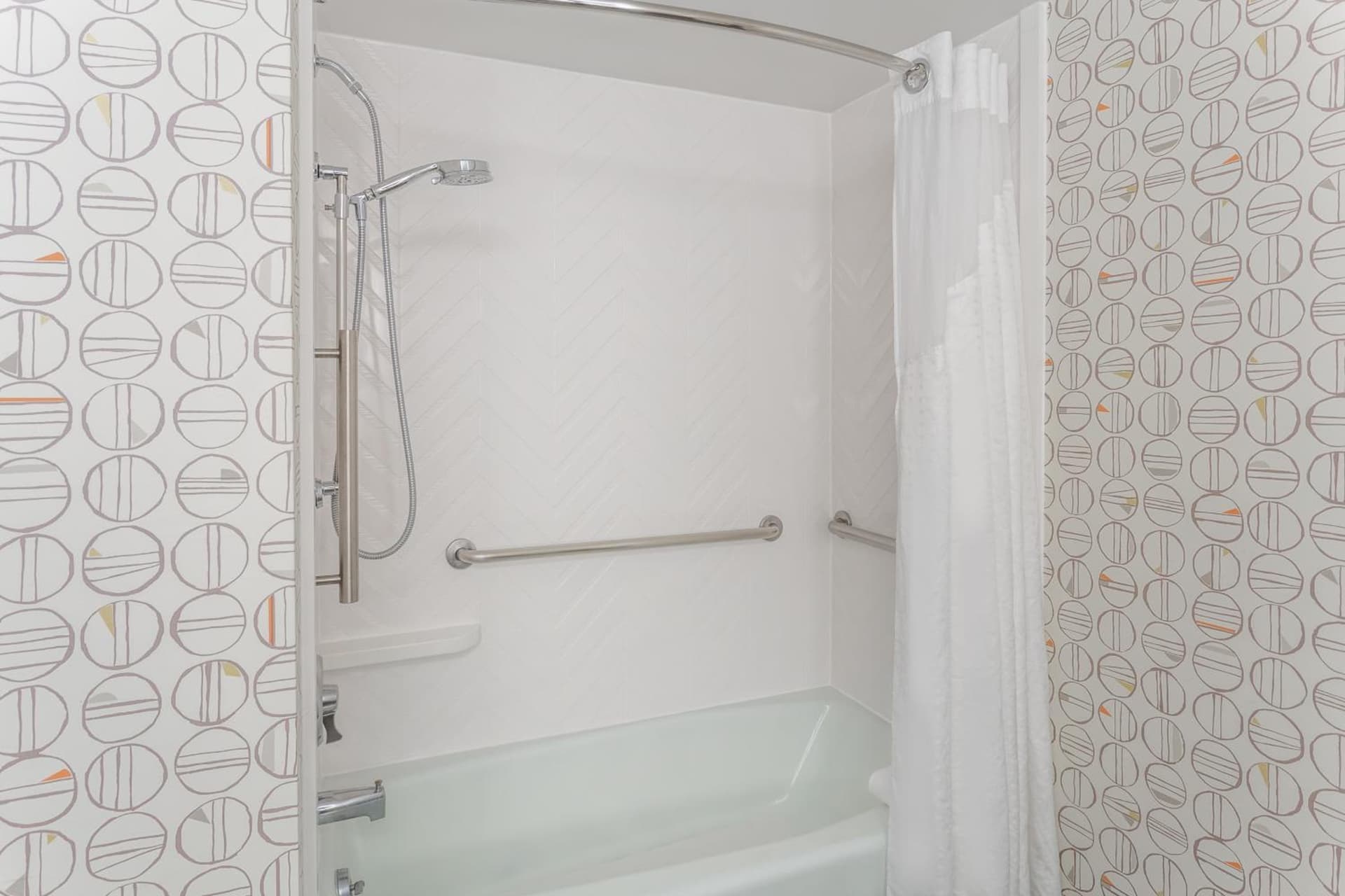 Holiday Inn Rockford I-90&Rt 20 State St by IHG property views in Rockford, IL — gallery photo 3