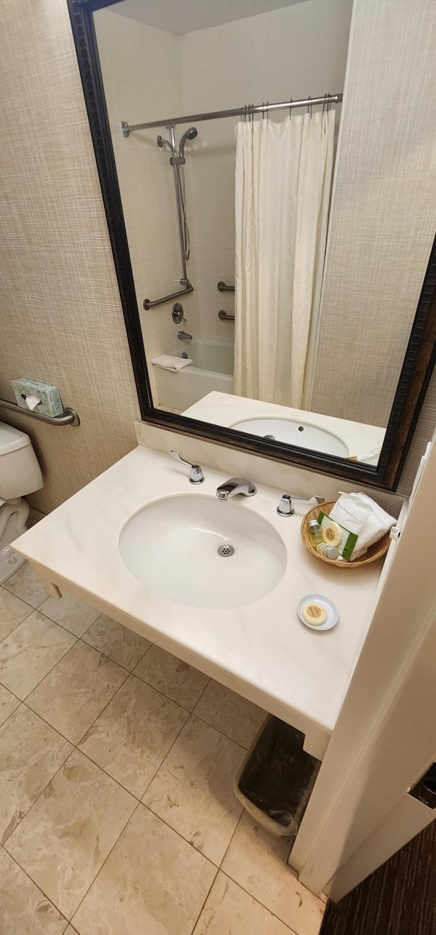 Chelsea Inn property views in San Francisco, CA — gallery photo 3