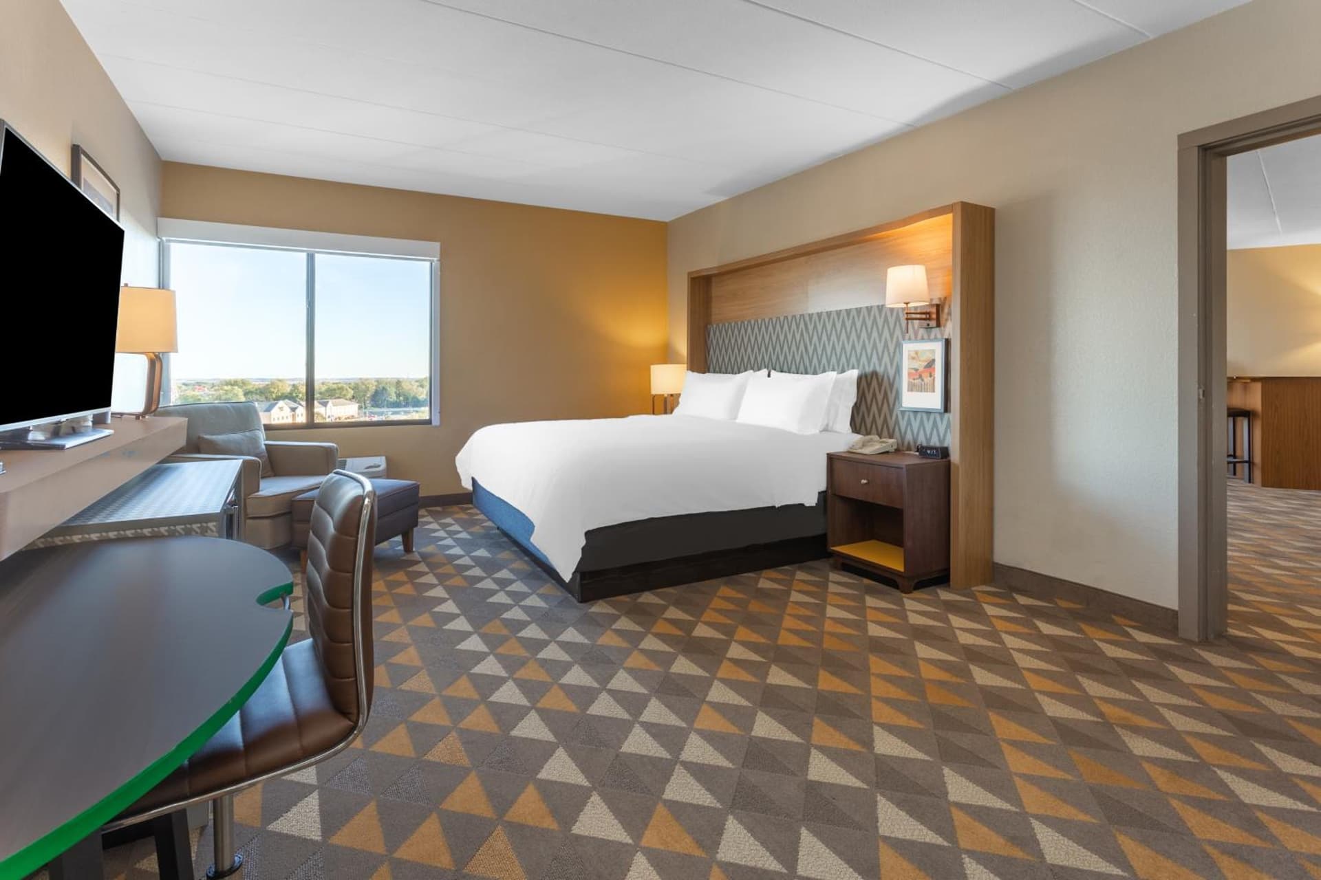 Holiday Inn Rockford I-90&Rt 20 State St by IHG interior in Rockford, IL — gallery photo 2