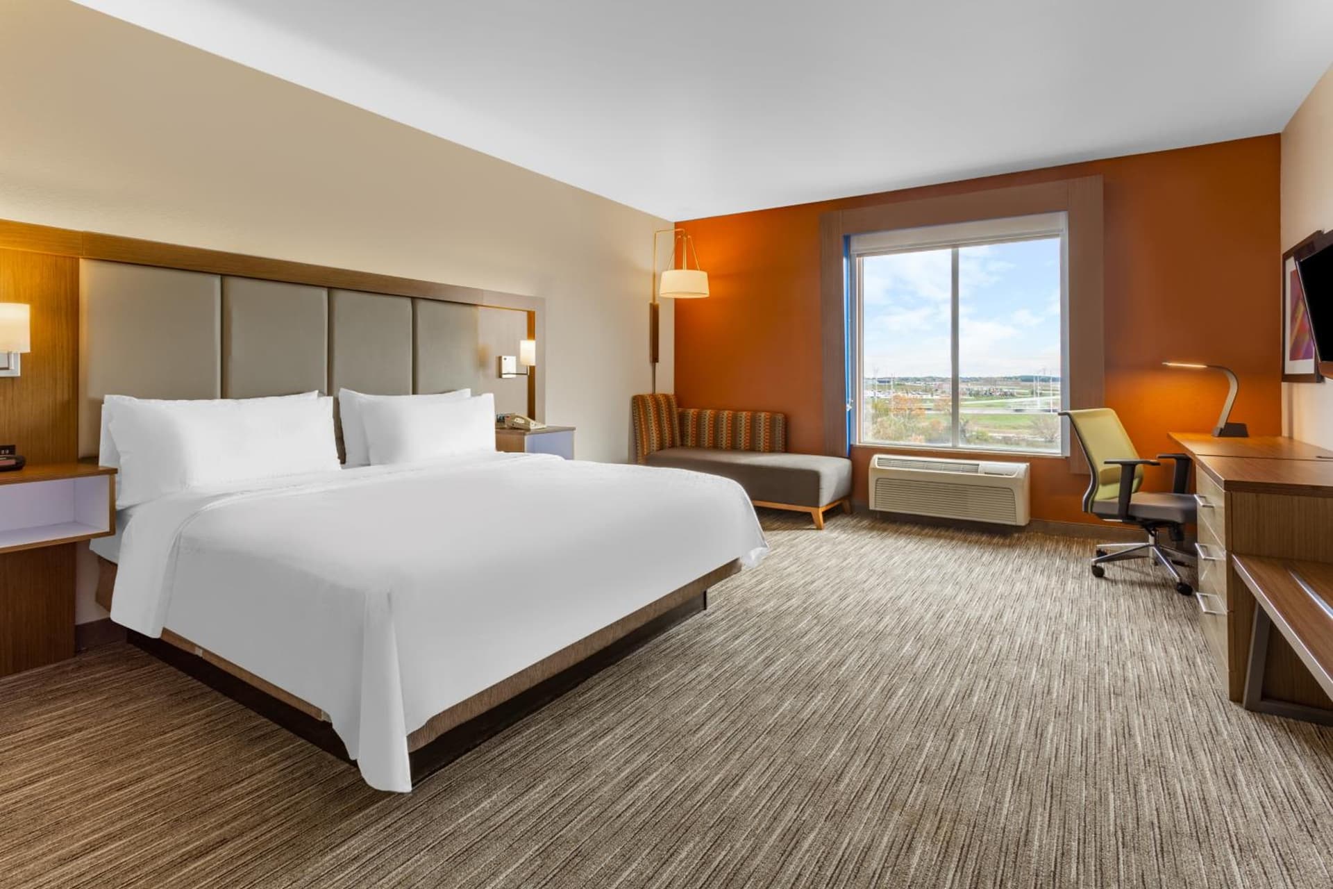 Holiday Inn Express Rockford-Loves Park by IHG gallery photo in Loves Park, IL — image 31