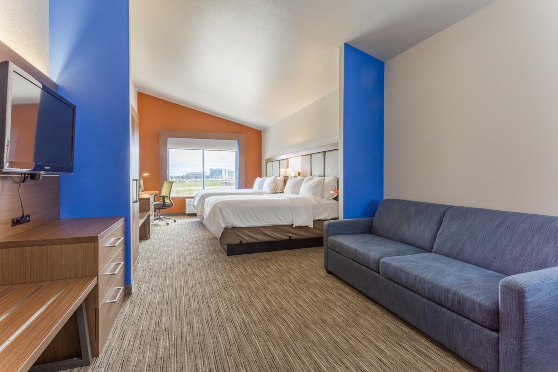 Holiday Inn Express Rockford-Loves Park by IHG gallery photo in Loves Park, IL — image 21