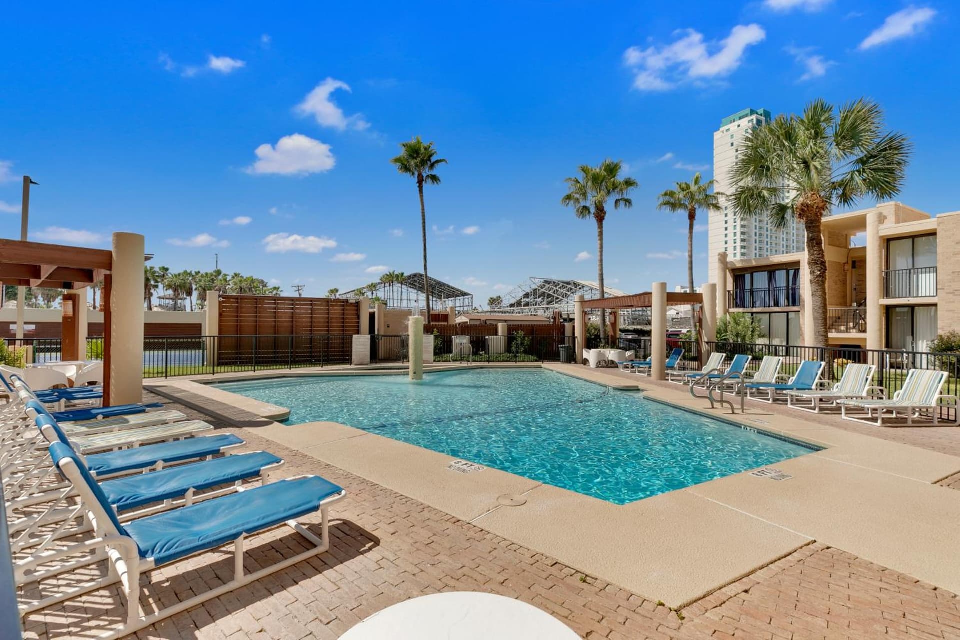 Sea Vista property views in South Padre Island, TX — gallery photo 3