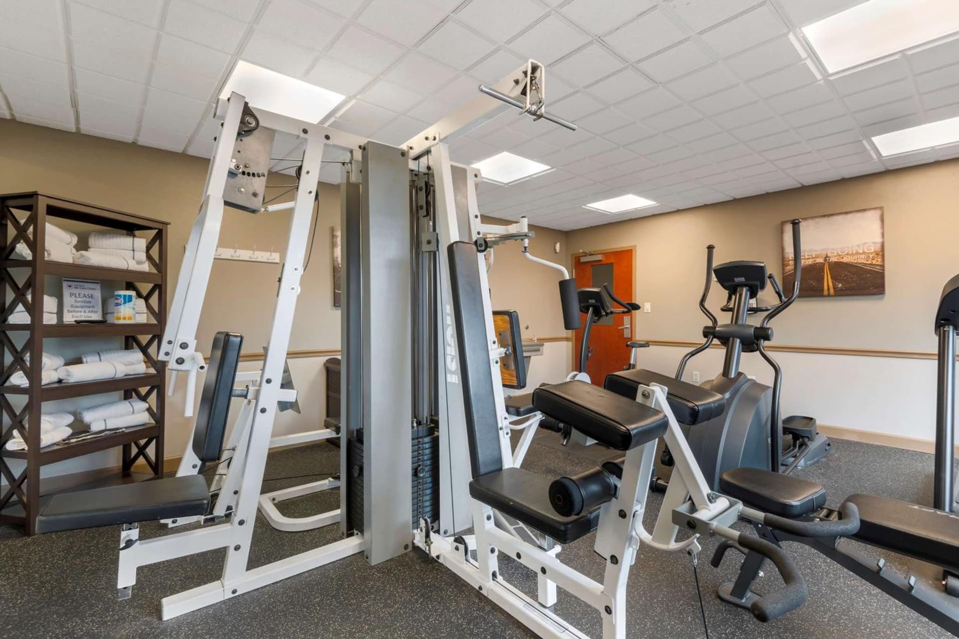 Best Western Plus Suites Greenville gallery photo in Greenville, NC — image 8