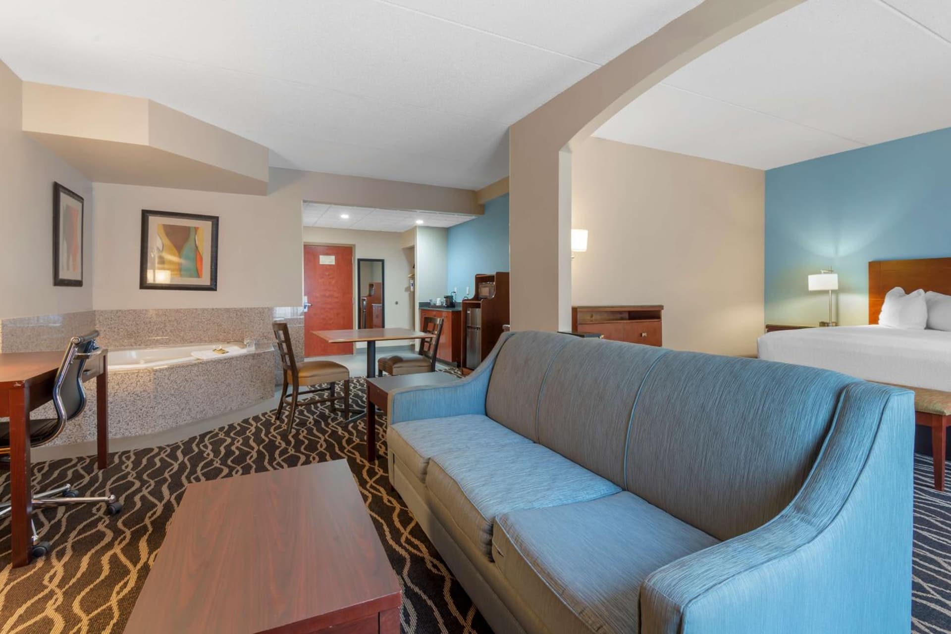 Best Western Plus Suites Greenville gallery photo in Greenville, NC — image 26