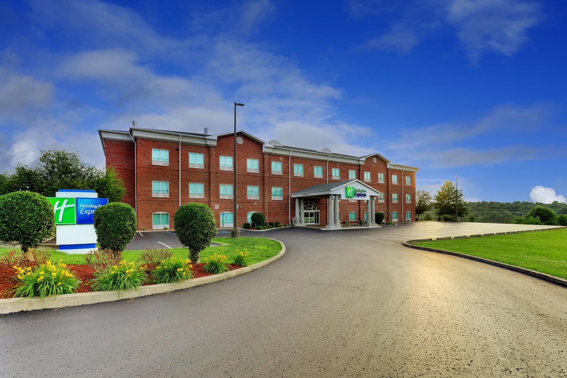 Holiday Inn Express Campbellsville by IHG — hotel in Campbellsville, Kentucky