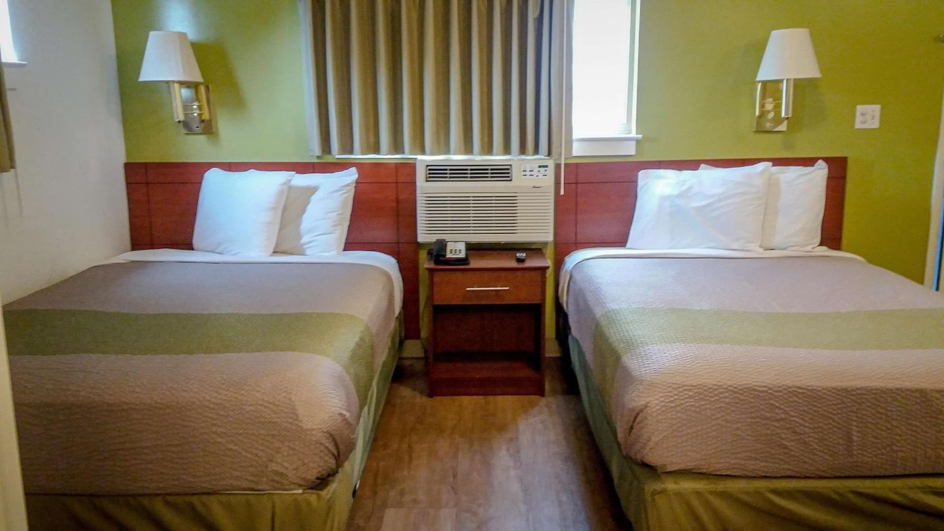 Motel 6-Greensboro, NC - I-40 property views in Greensboro, NC — gallery photo 3