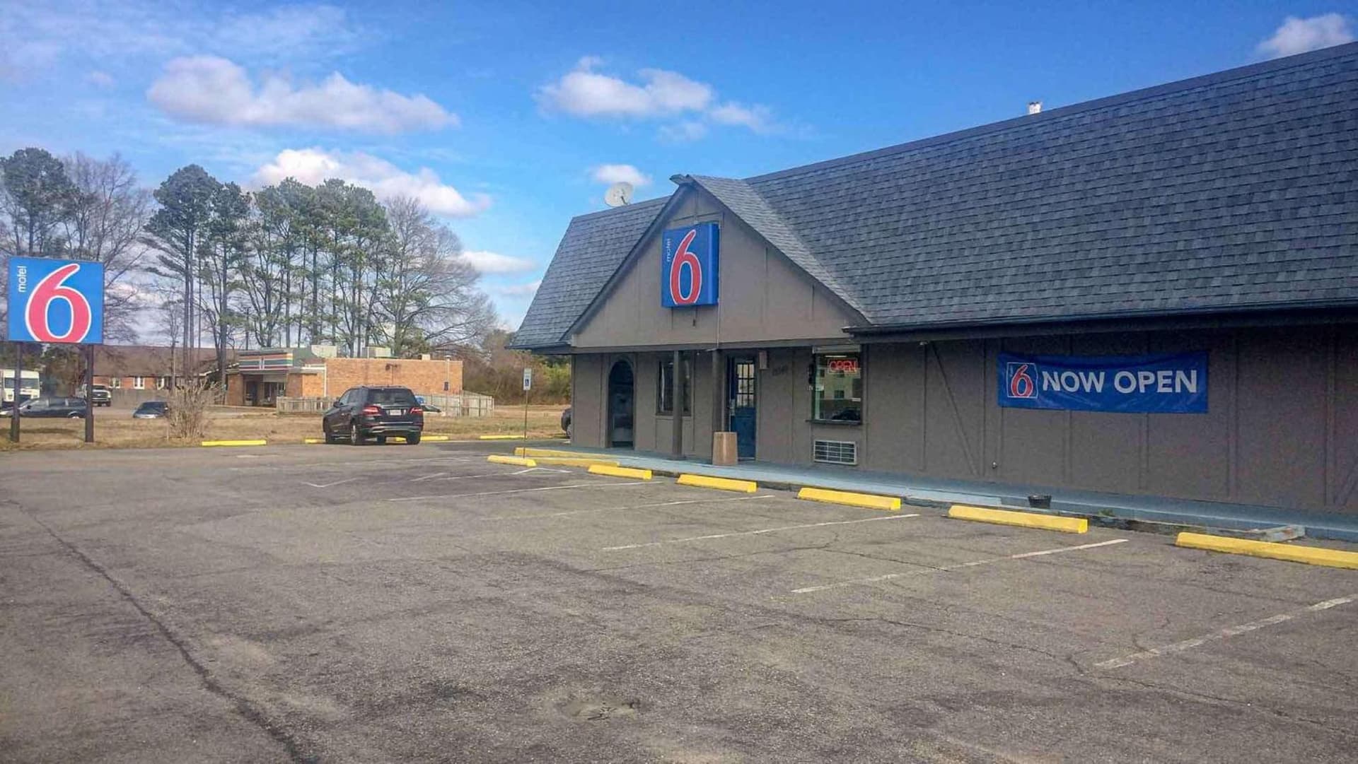 Motel 6 Newport News, VA – Fort Eustis exterior or lobby in Newport News, VA — main listing photo