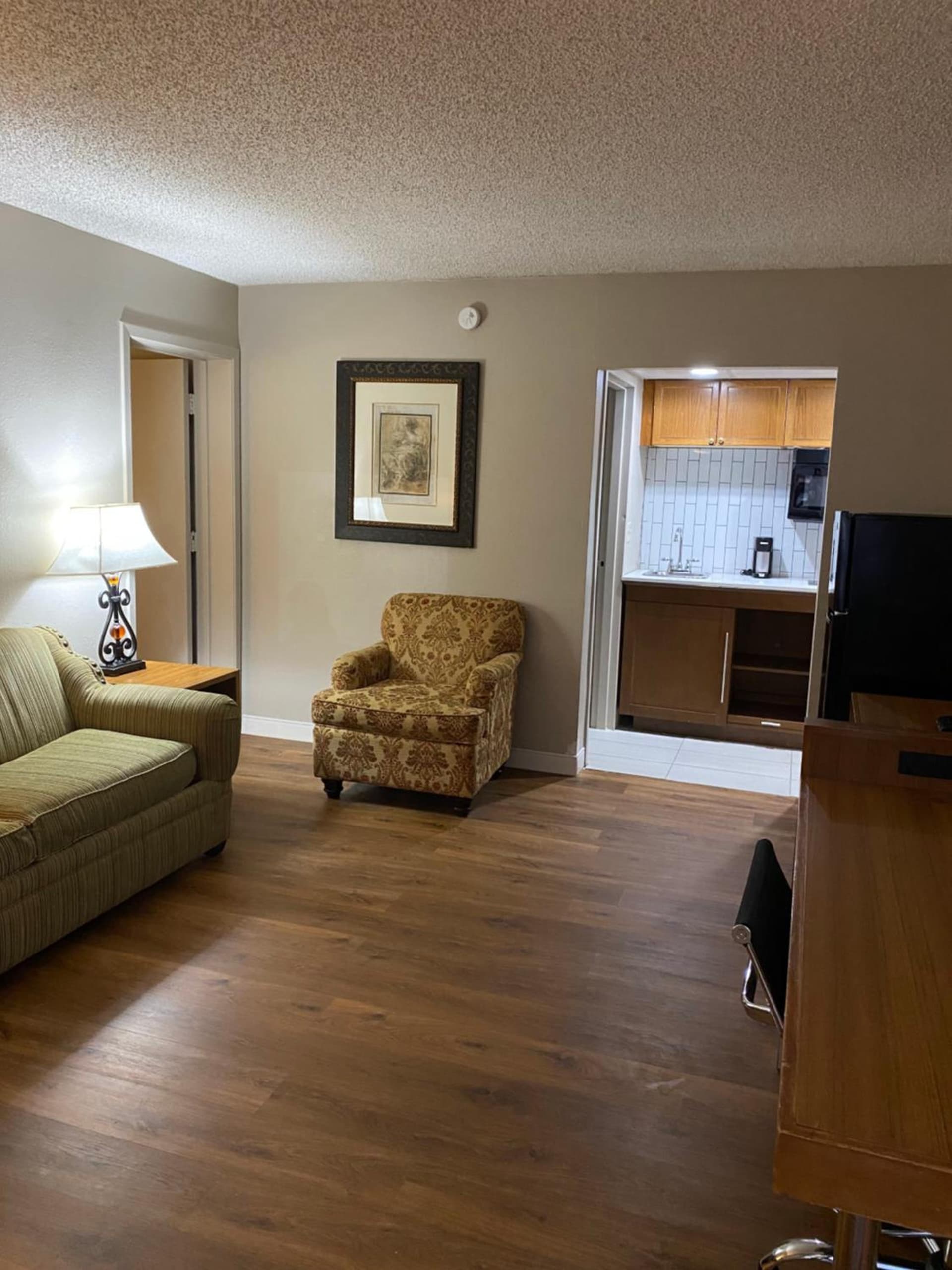 Baymont Inn by Wyndham Odessa University Area interior in Odessa, TX — gallery photo 2