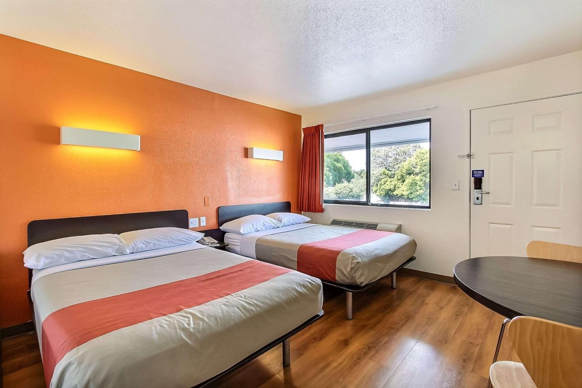 Motel 6-Sunnyvale, CA - South gallery photo in Sunnyvale, CA — image 20