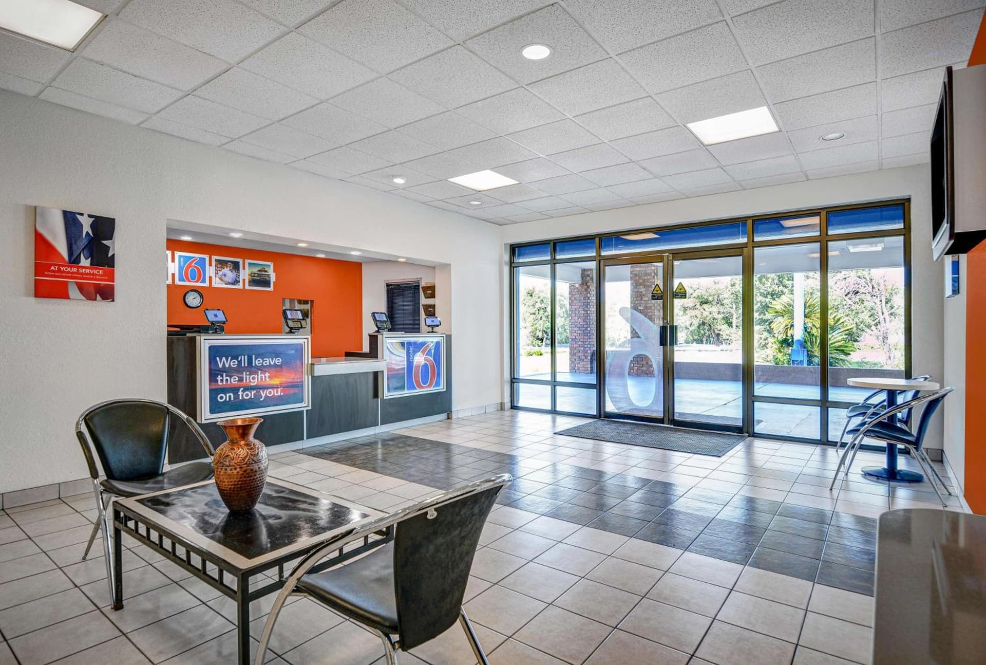 Motel 6-Tallahassee, FL - Downtown gallery photo in Tallahassee, FL — image 6