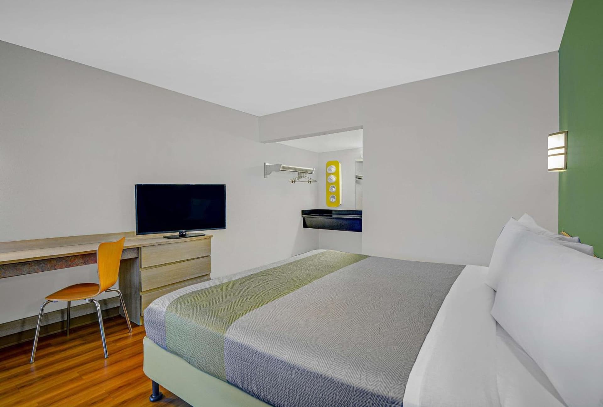 Motel 6-Tallahassee, FL - Downtown gallery photo in Tallahassee, FL — image 33