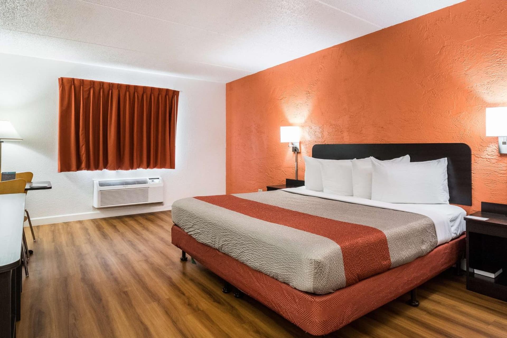 Motel 6-Prospect Heights, IL property views in Prospect Heights, IL — gallery photo 3