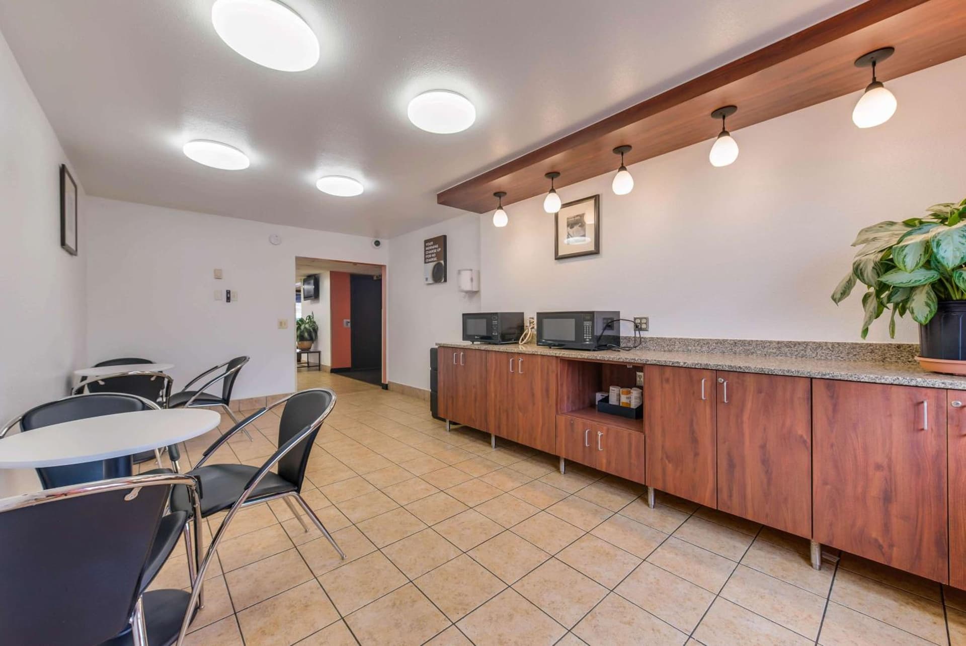 Motel 6-Saint Paul, MN - I-94 gallery photo in Saint Paul, MN — image 6