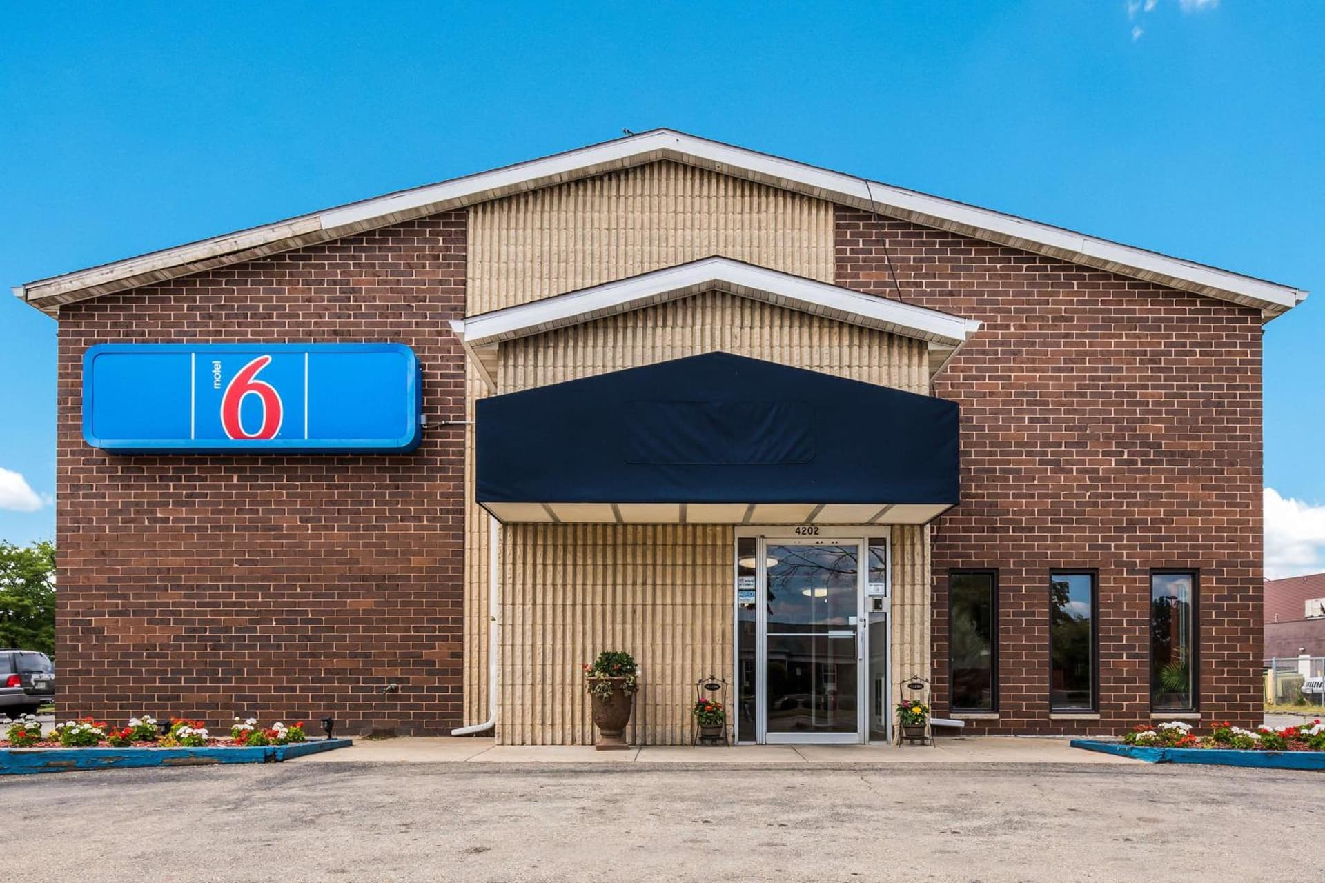 Motel 6-Madison, WI - East property views in Madison, WI — gallery photo 3