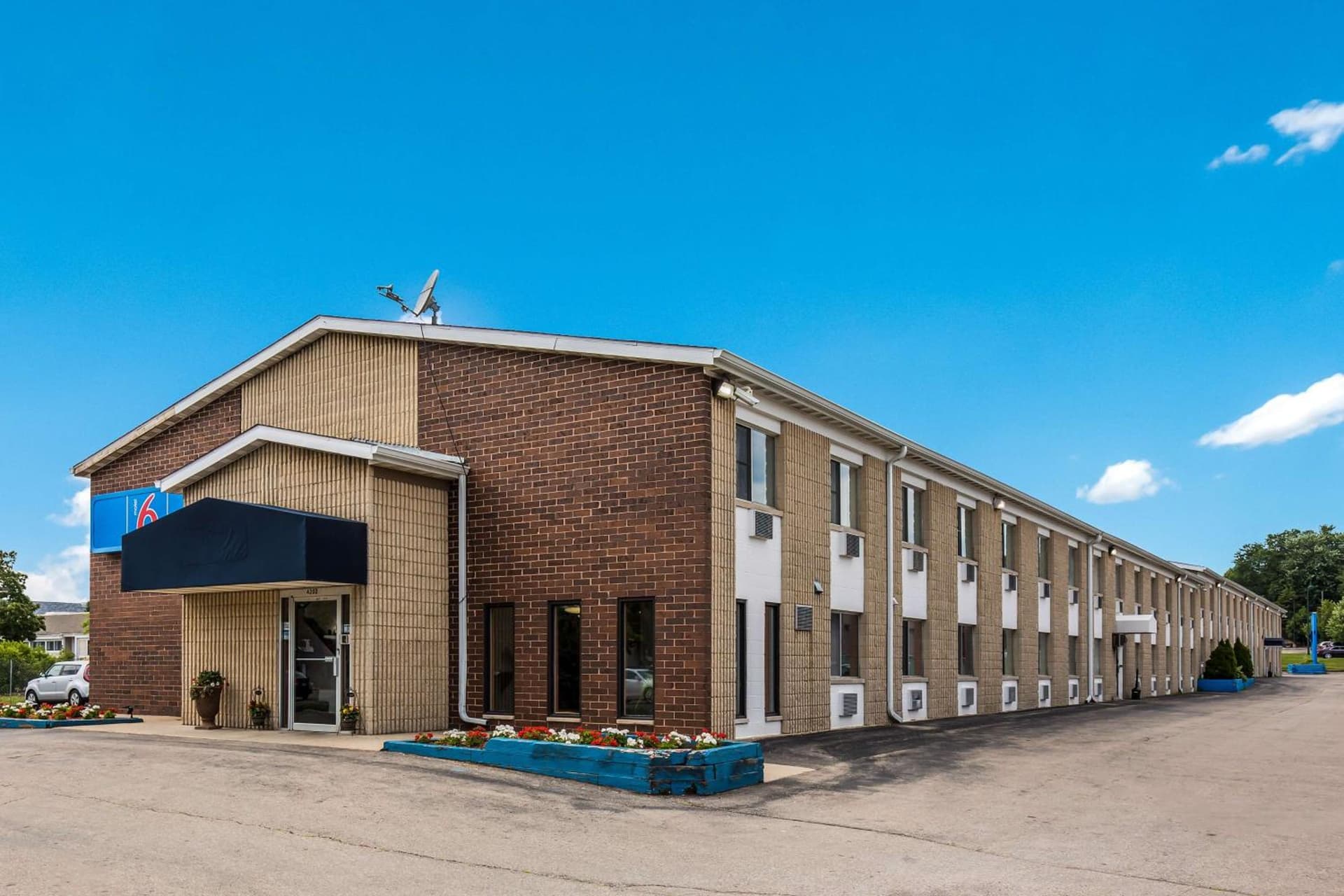 Motel 6-Madison, WI - East gallery photo in Madison, WI — image 26