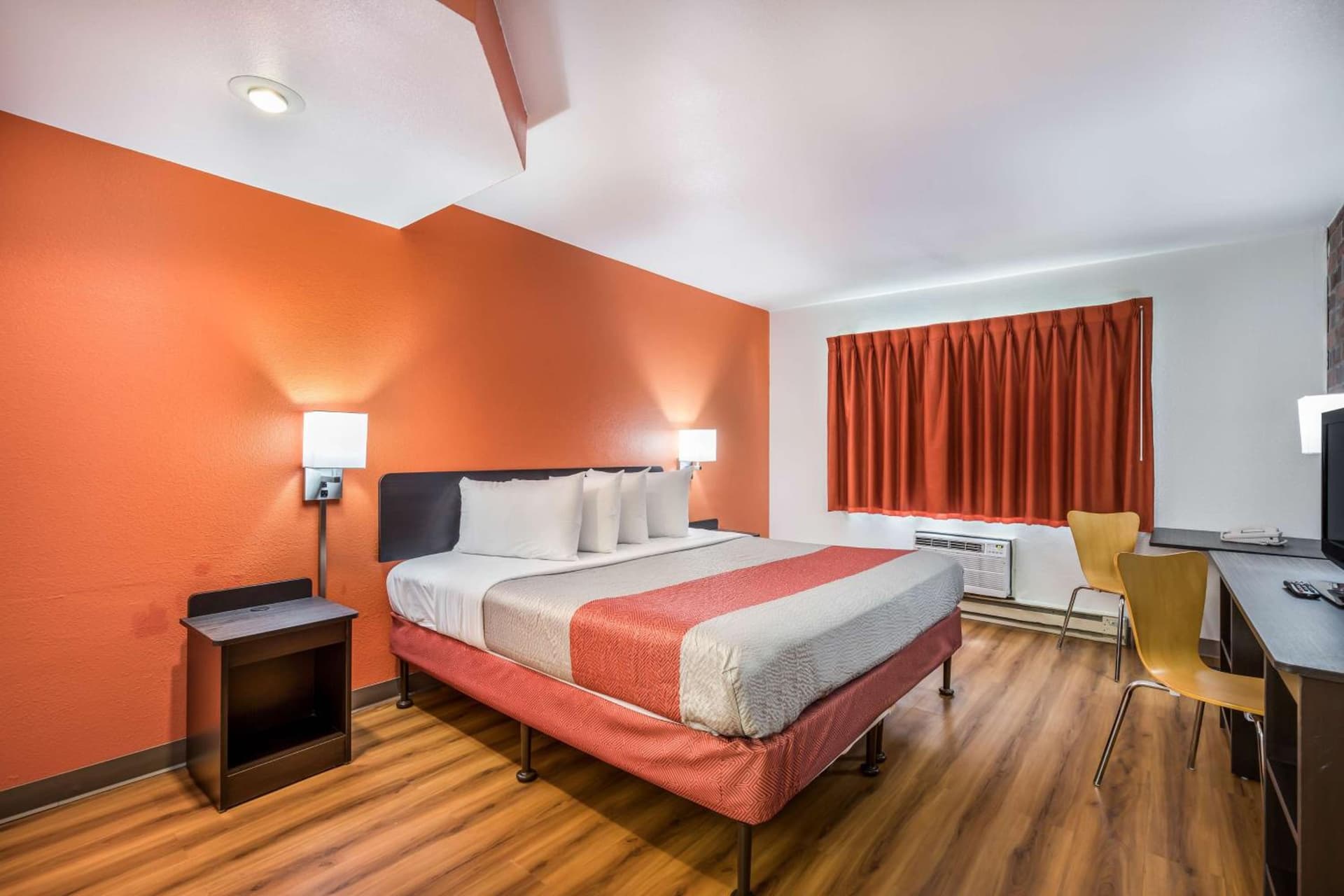 Motel 6-Madison, WI - East gallery photo in Madison, WI — image 28