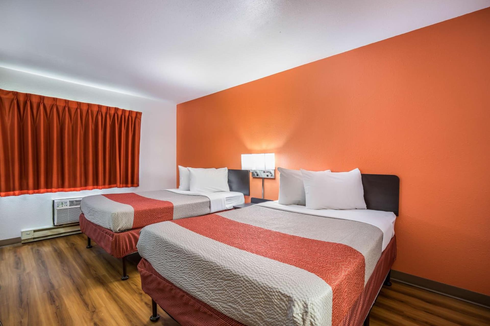 Motel 6-Madison, WI - East gallery photo in Madison, WI — image 12