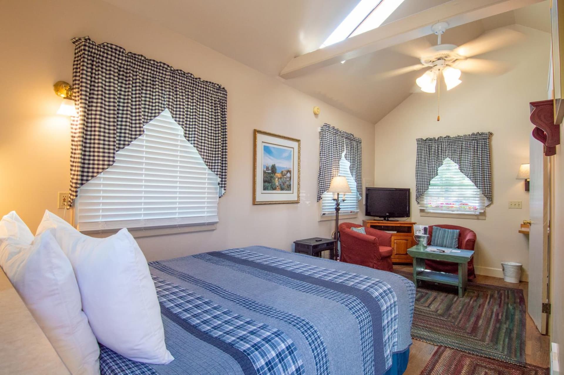 The Swan Hotel gallery photo in Port Townsend, WA — image 51