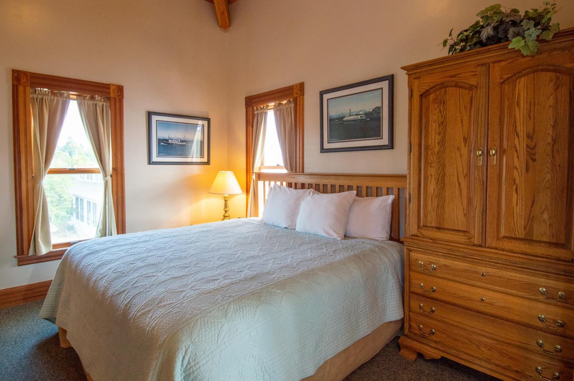 The Swan Hotel gallery photo in Port Townsend, WA — image 57