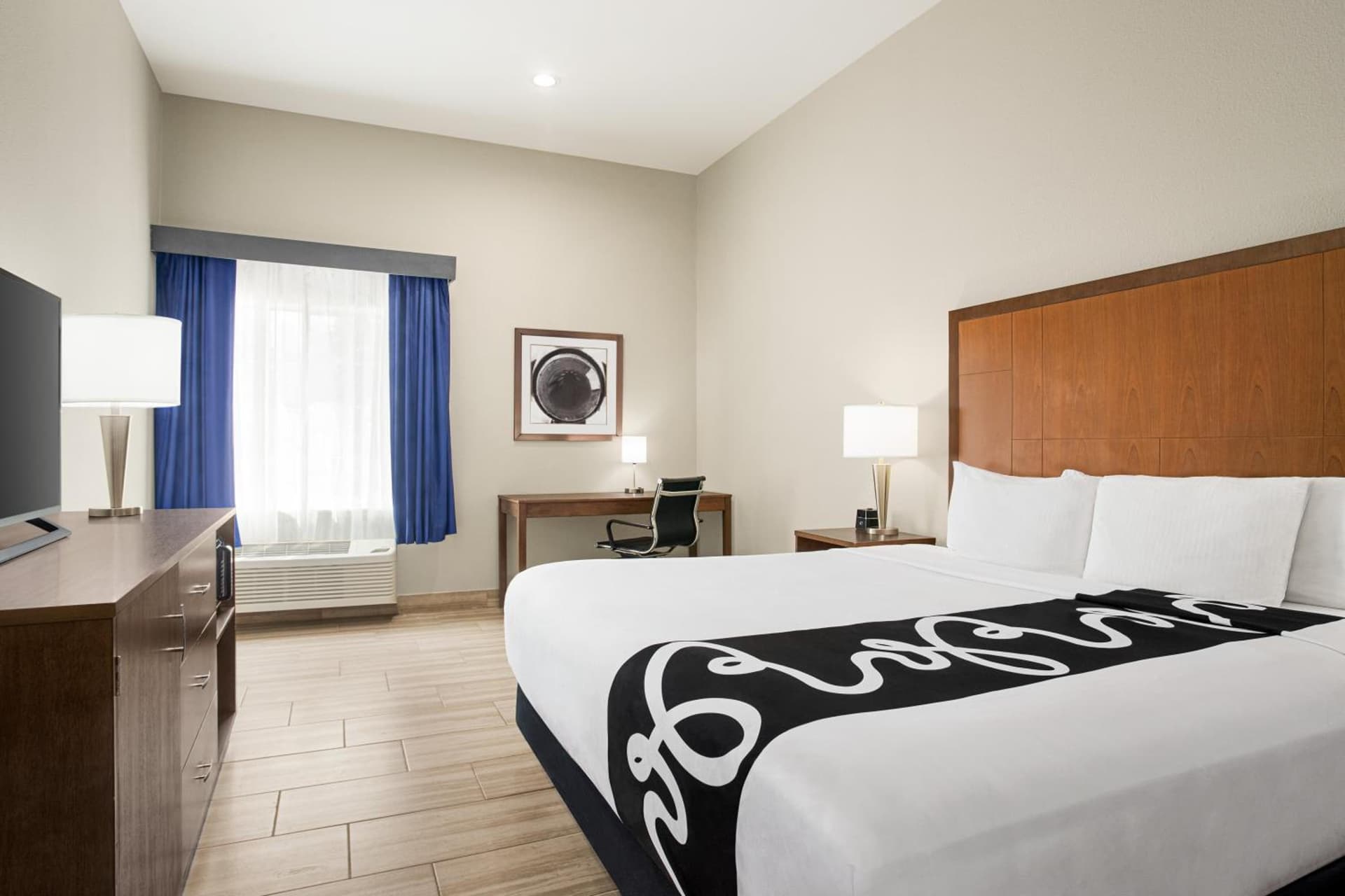 La Quinta by Wyndham Brownsville North gallery photo in Brownsville, TX — image 22
