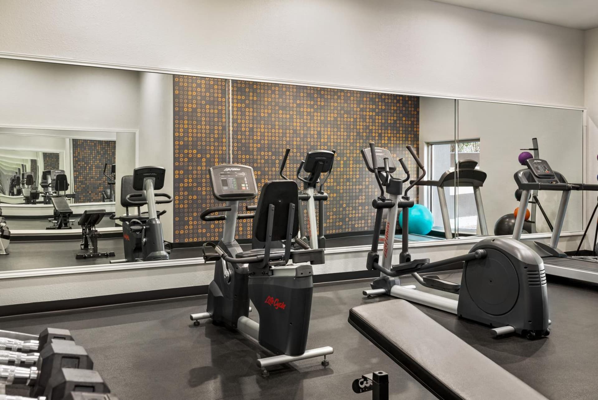 La Quinta by Wyndham Brownsville North gallery photo in Brownsville, TX — image 7