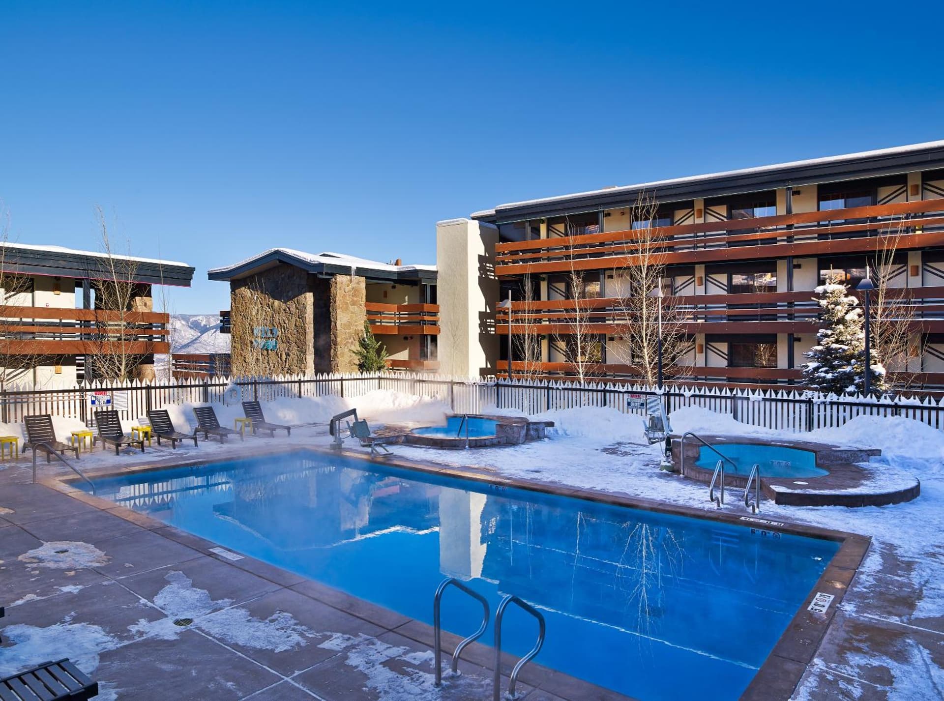 Wildwood Snowmass interior in Snowmass Village, CO — gallery photo 2