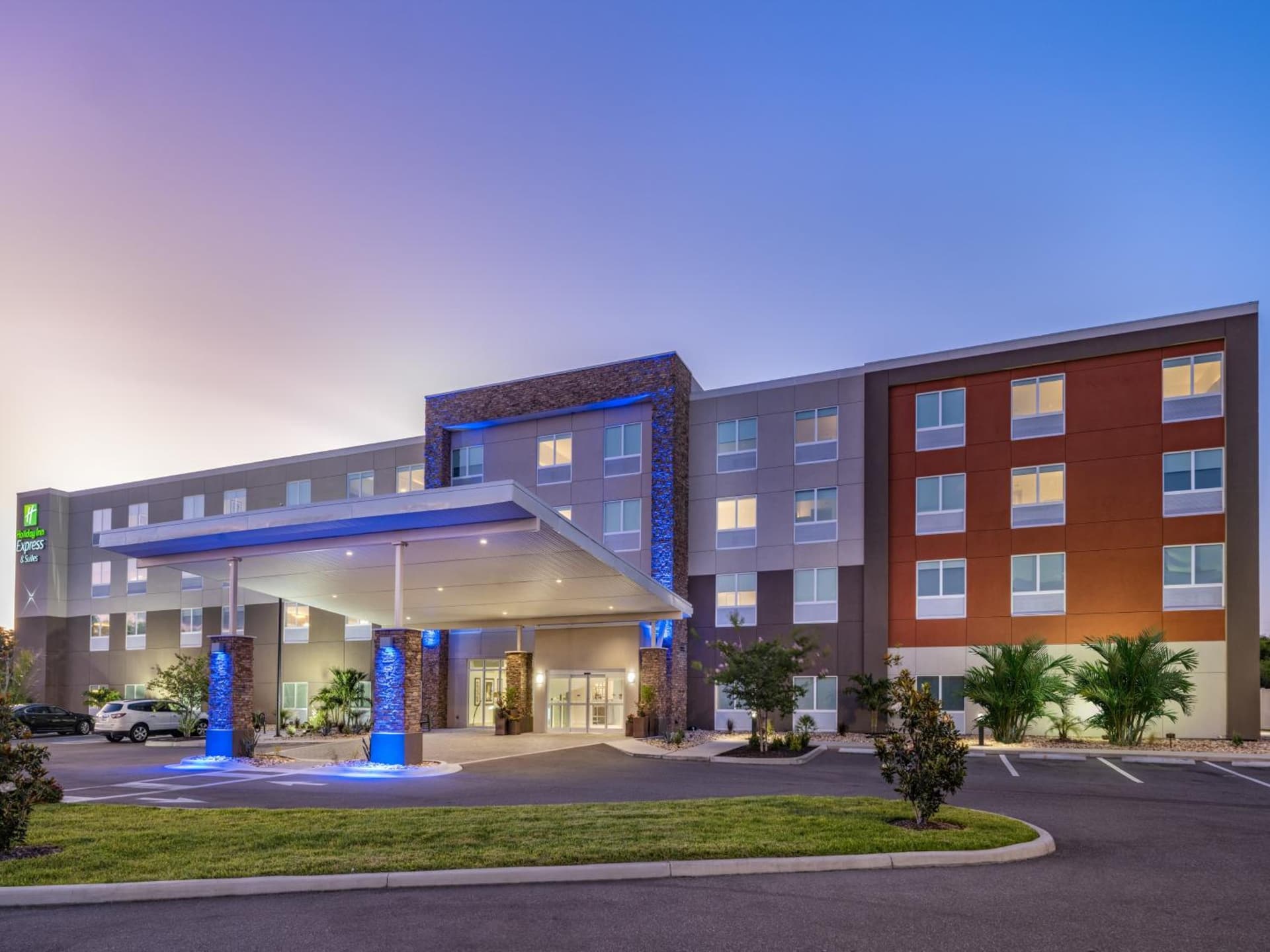 Holiday Inn Express & Suites - Ruskin by IHG featured exterior or lobby in Ruskin, FL — similar hotel