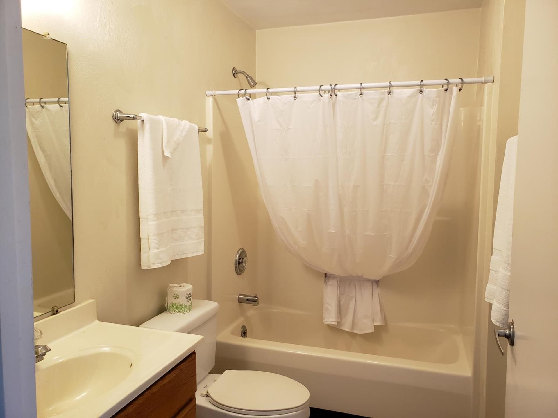 Affordable Suites Jacksonville gallery photo in Jacksonville, NC — image 37