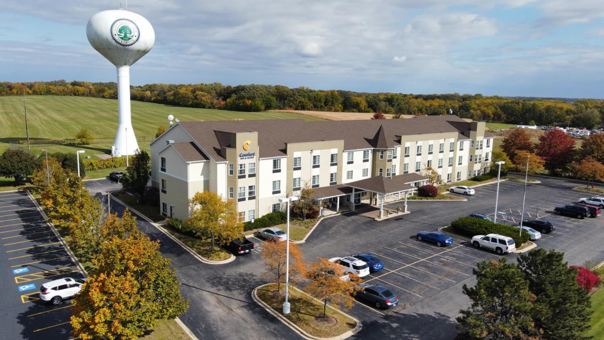 Comfort Inn & Suites Geneva- West Chicago gallery photo in Geneva, IL — image 19