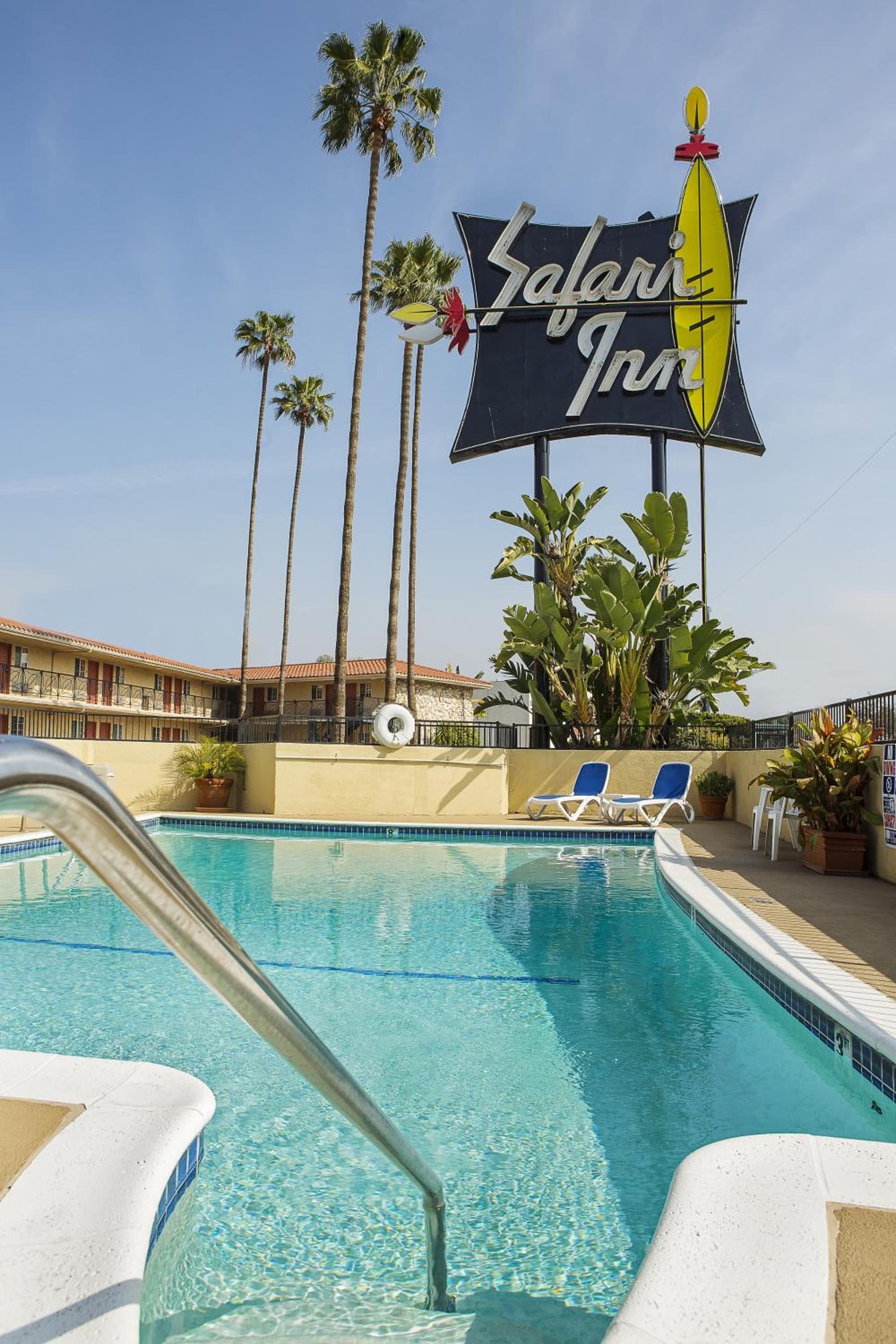 Safari Inn Burbank-Universal, a Coast Hotel gallery photo in Burbank, CA — image 28