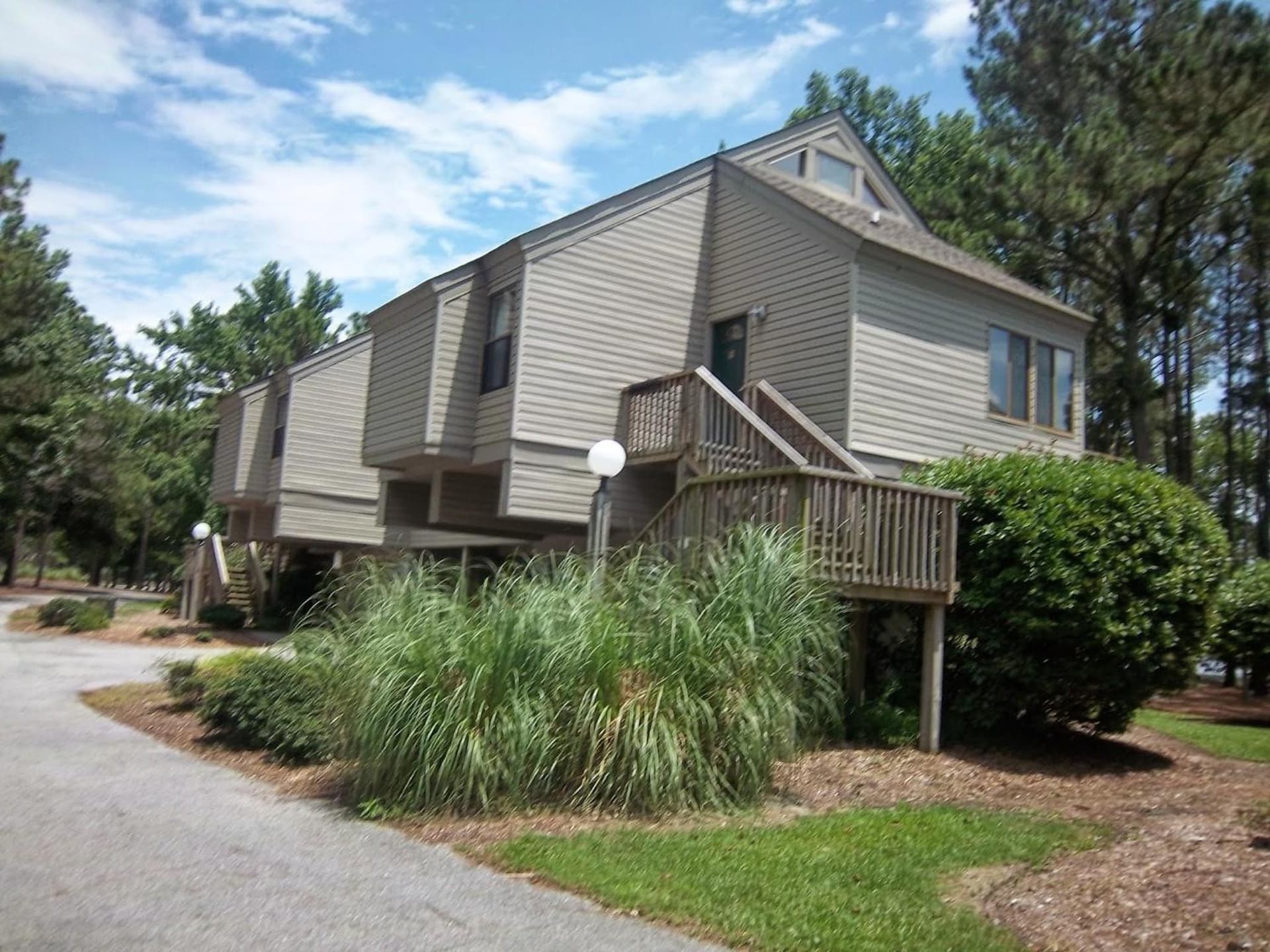 Sandcastle Cove Resort gallery photo in New Bern, NC — image 6