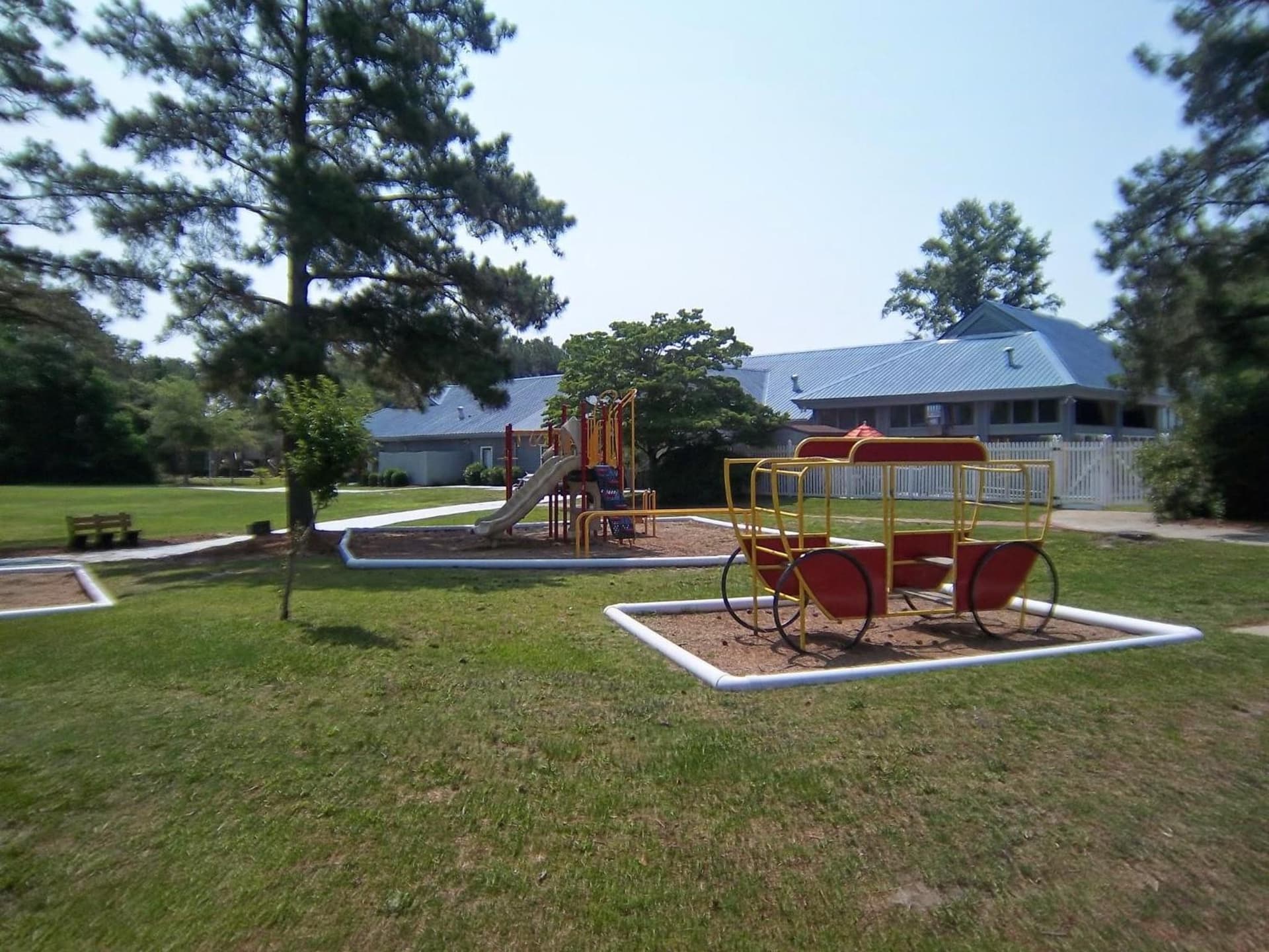 Sandcastle Cove Resort gallery photo in New Bern, NC — image 12