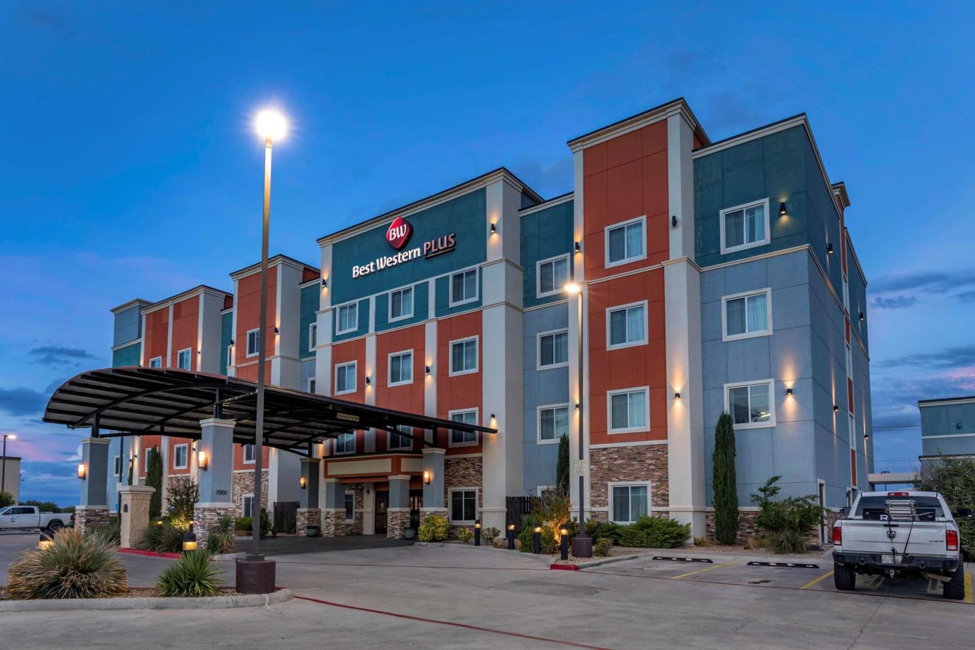 Best Western Plus North Odessa Inn & Suites gallery photo in Odessa, TX — image 4