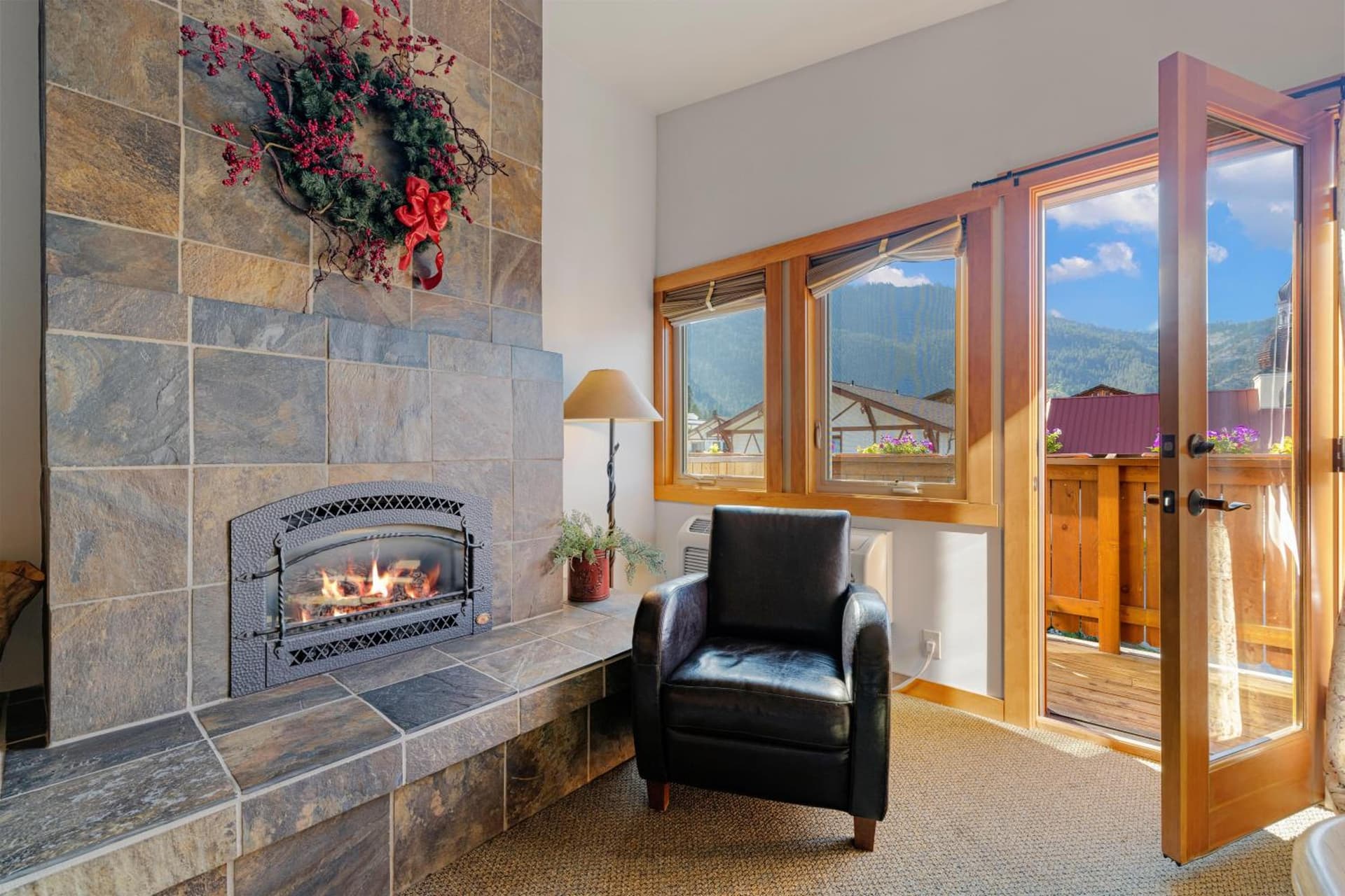 Landhaus Erika interior in Leavenworth, WA — gallery photo 2