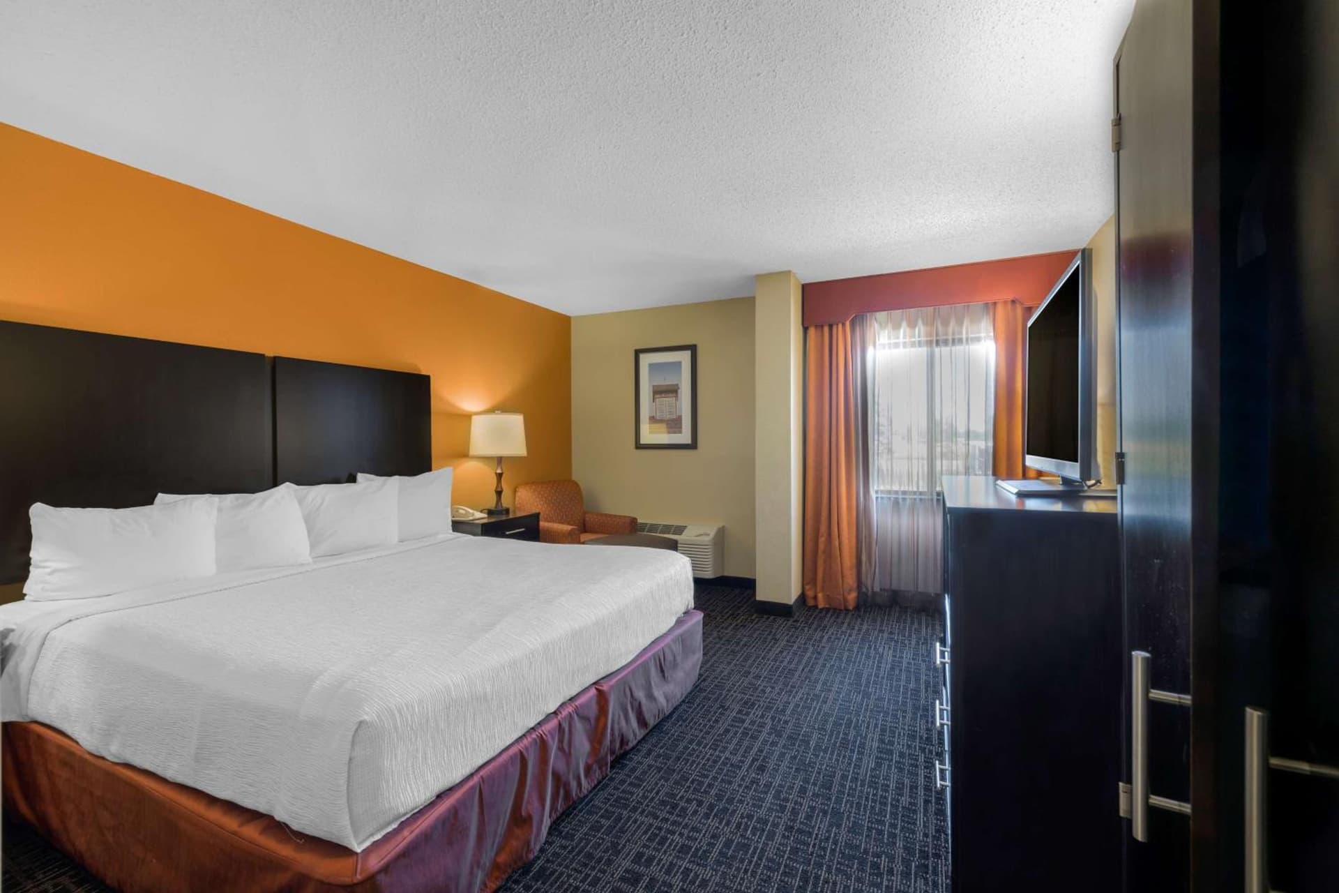 Best Western Plus North Platte Inn & Suites property views in North Platte, NE — gallery photo 3