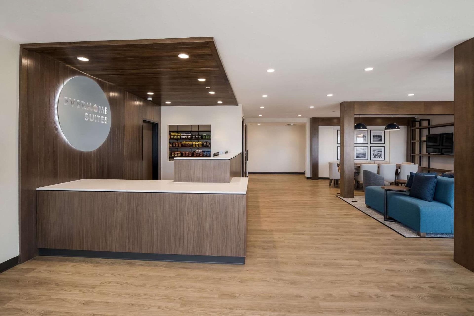 Everhome Suites Corona gallery photo in Corona, CA — image 15