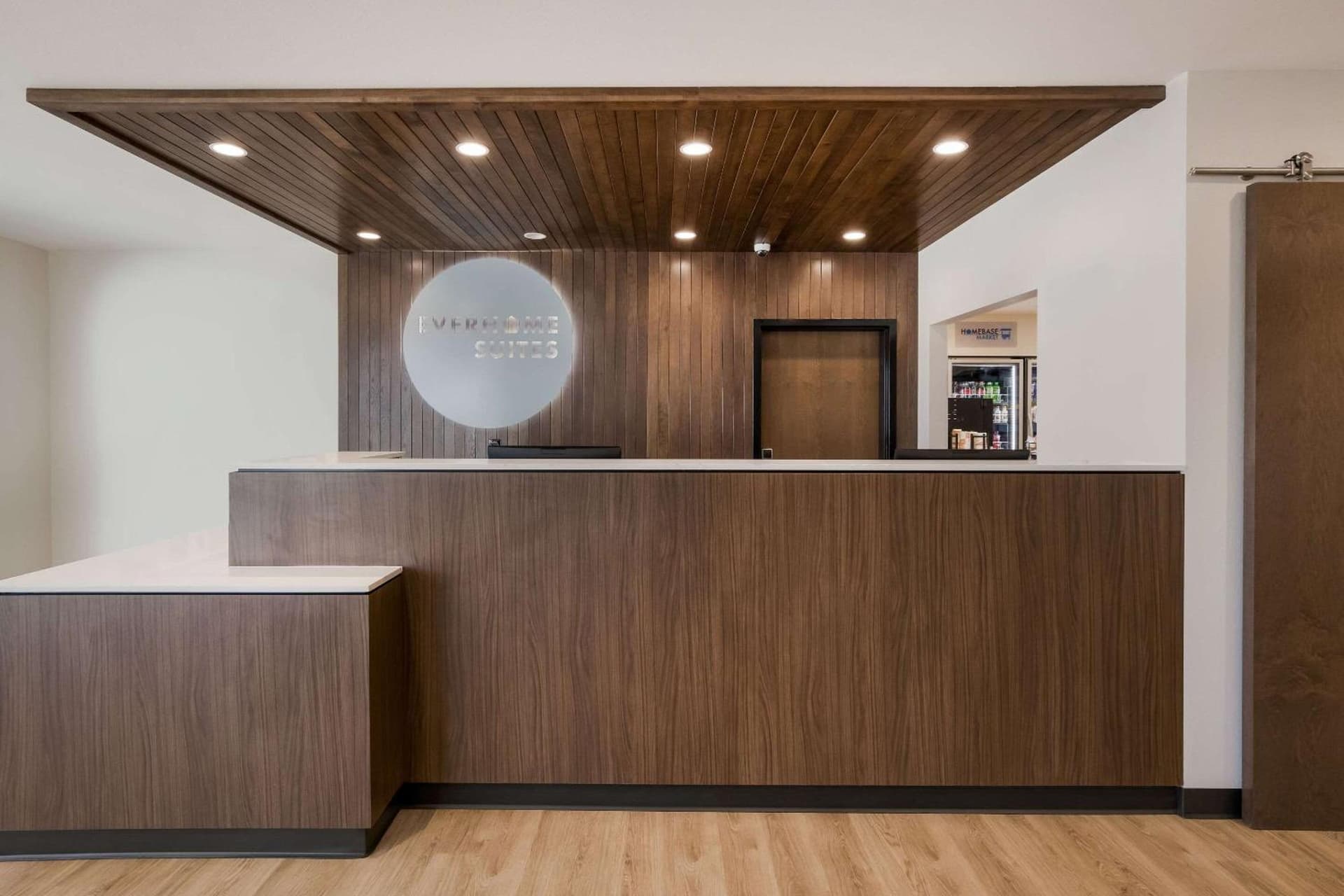 Everhome Suites Corona gallery photo in Corona, CA — image 33
