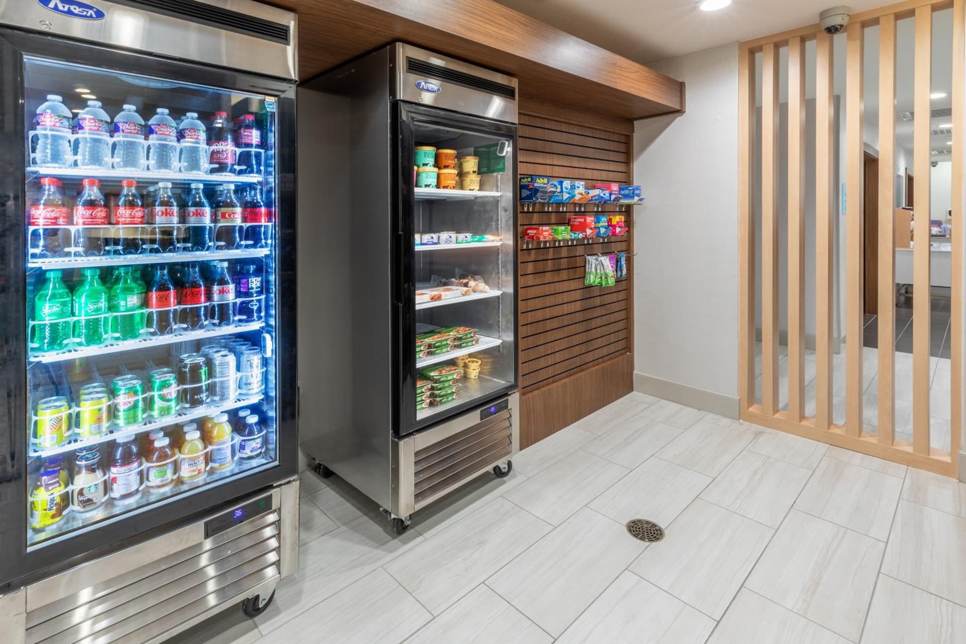 Holiday Inn Express & Suites - Stafford NW - Sugar Land by IHG interior in Stafford, TX — gallery photo 2