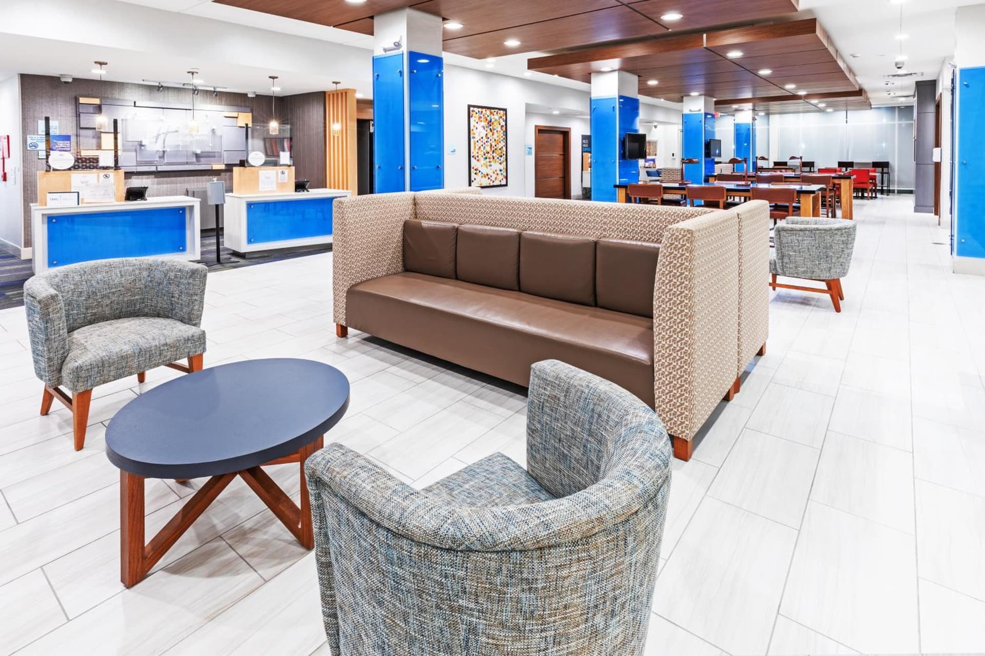Holiday Inn Express & Suites - Stafford NW - Sugar Land by IHG gallery photo in Stafford, TX — image 9