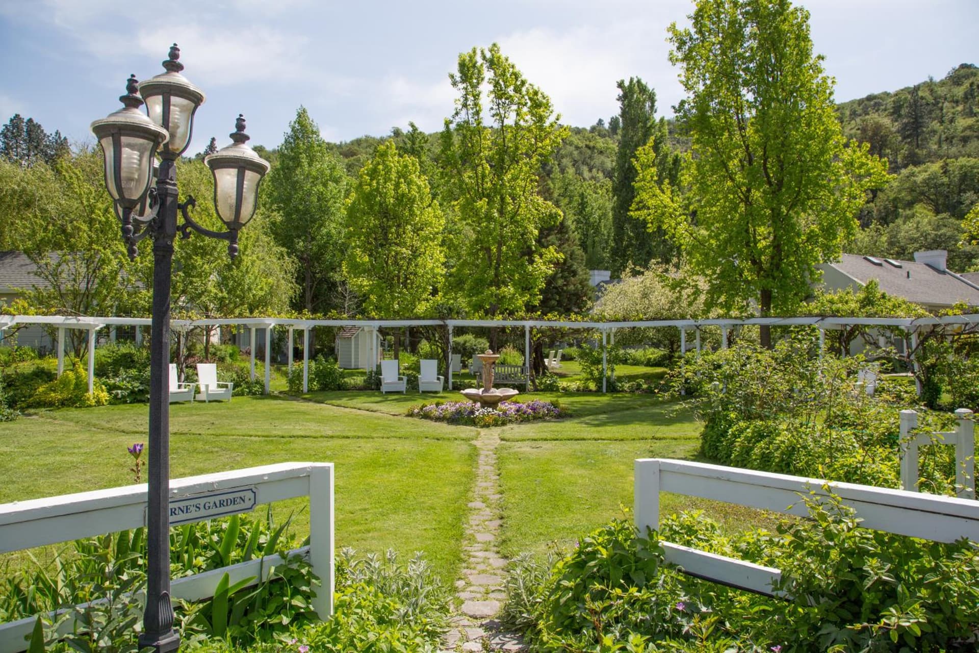 Lithia Springs Resort property views in Ashland, OR — gallery photo 3
