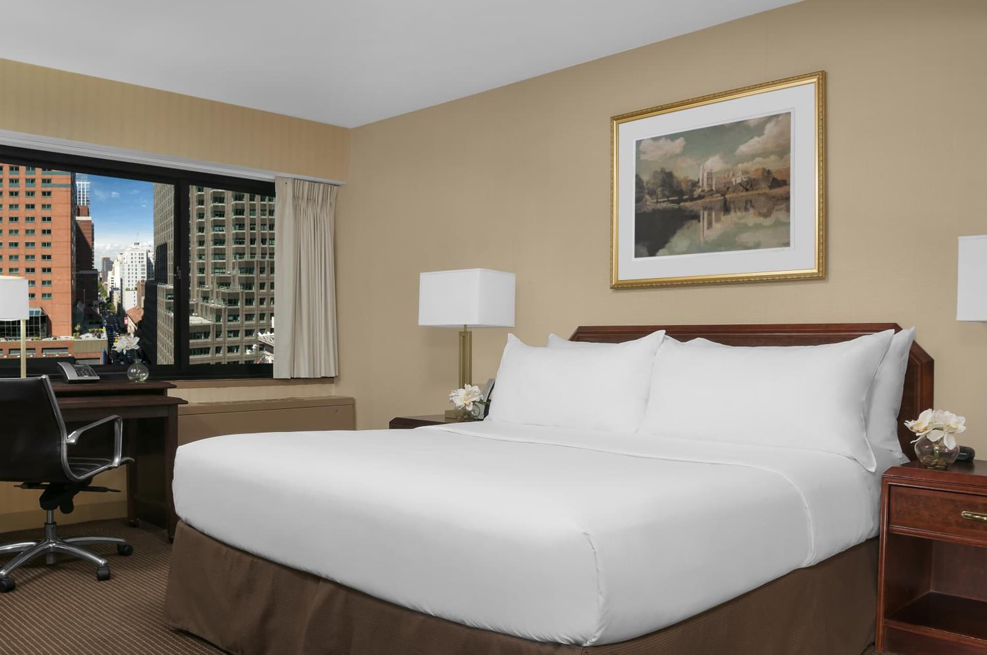 The Manhattan at Times Square Hotel interior in New York, NY — gallery photo 2
