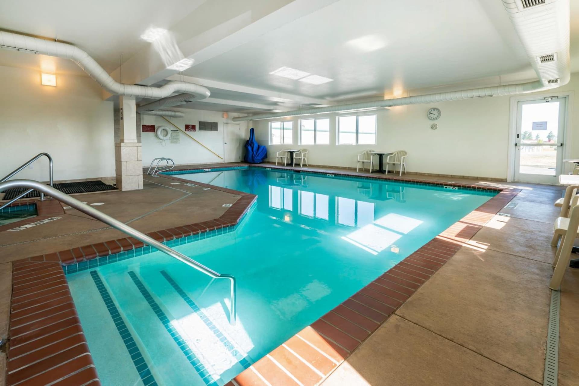 Quality Inn & Suites Sequim at Olympic National Park gallery photo in Sequim, WA — image 25