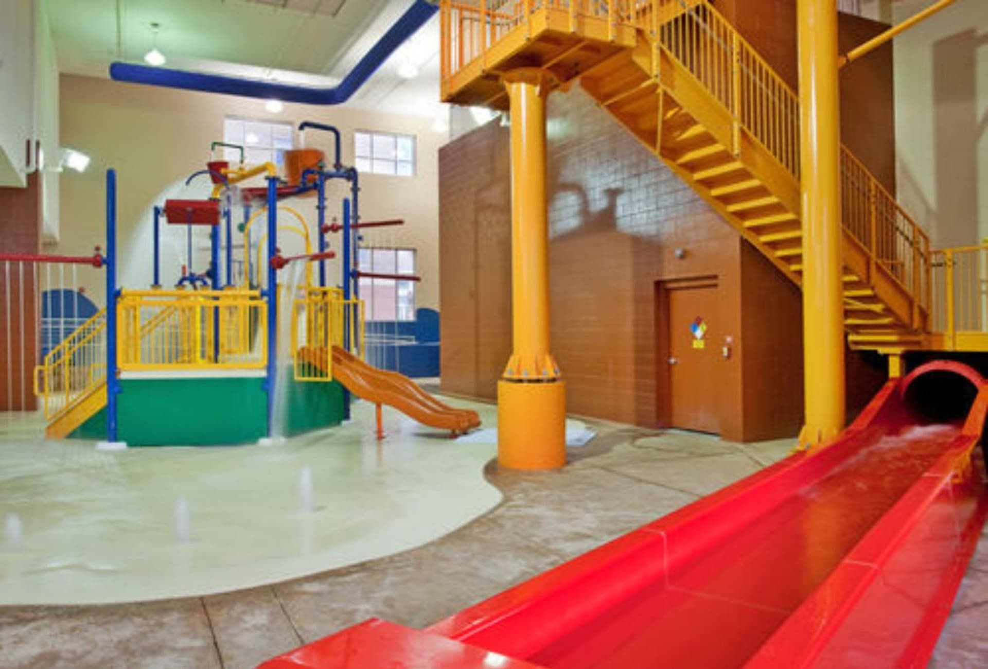 Holiday Inn Omaha Downtown - Waterpark by IHG gallery photo in Omaha, NE — image 66