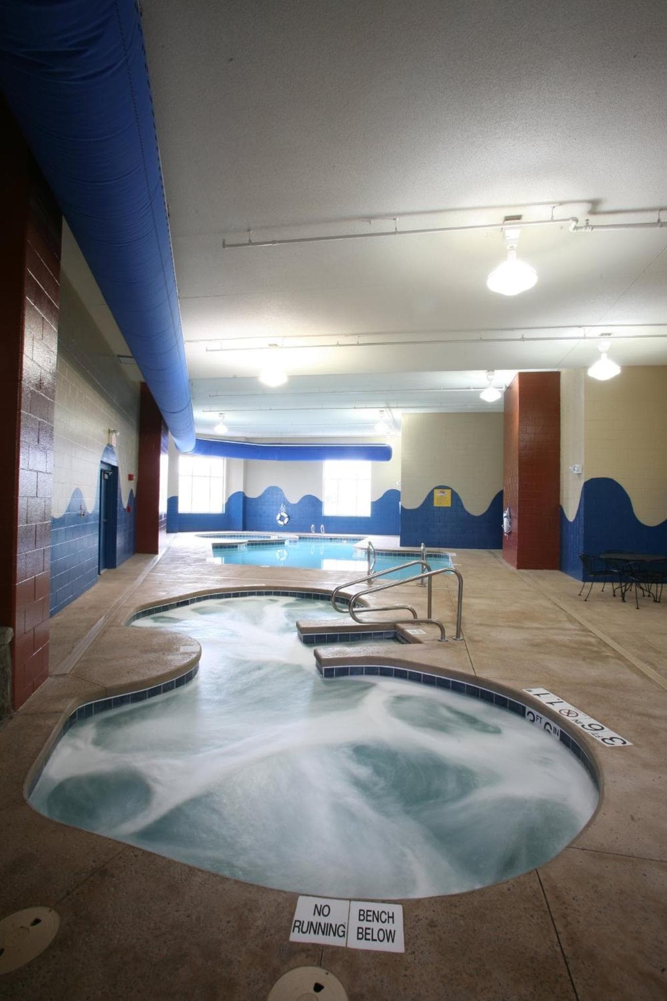 Holiday Inn Omaha Downtown - Waterpark by IHG gallery photo in Omaha, NE — image 19