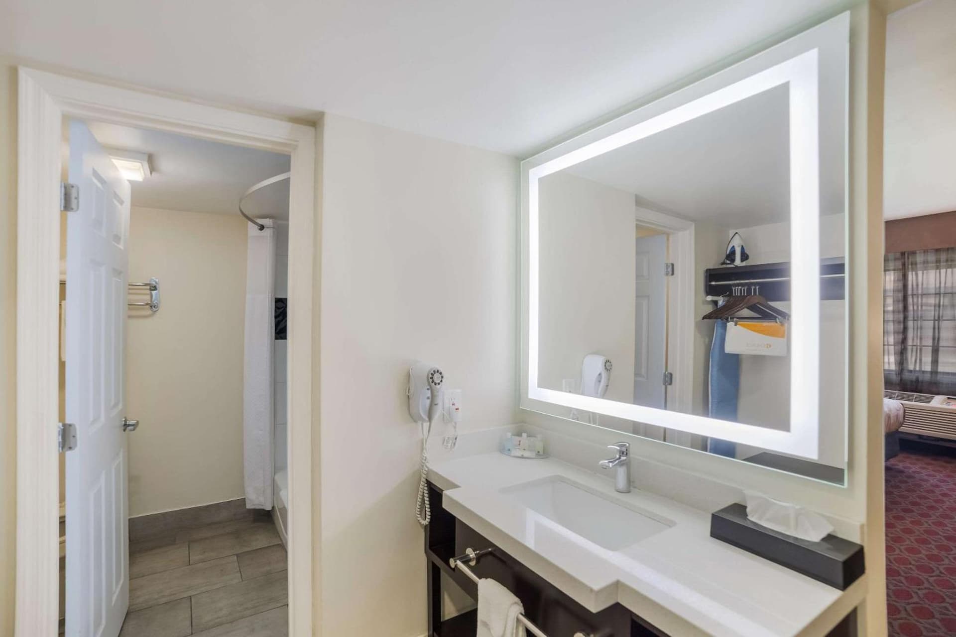 Quality Inn & Suites Goodyear - Phoenix West gallery photo in Goodyear, AZ — image 63