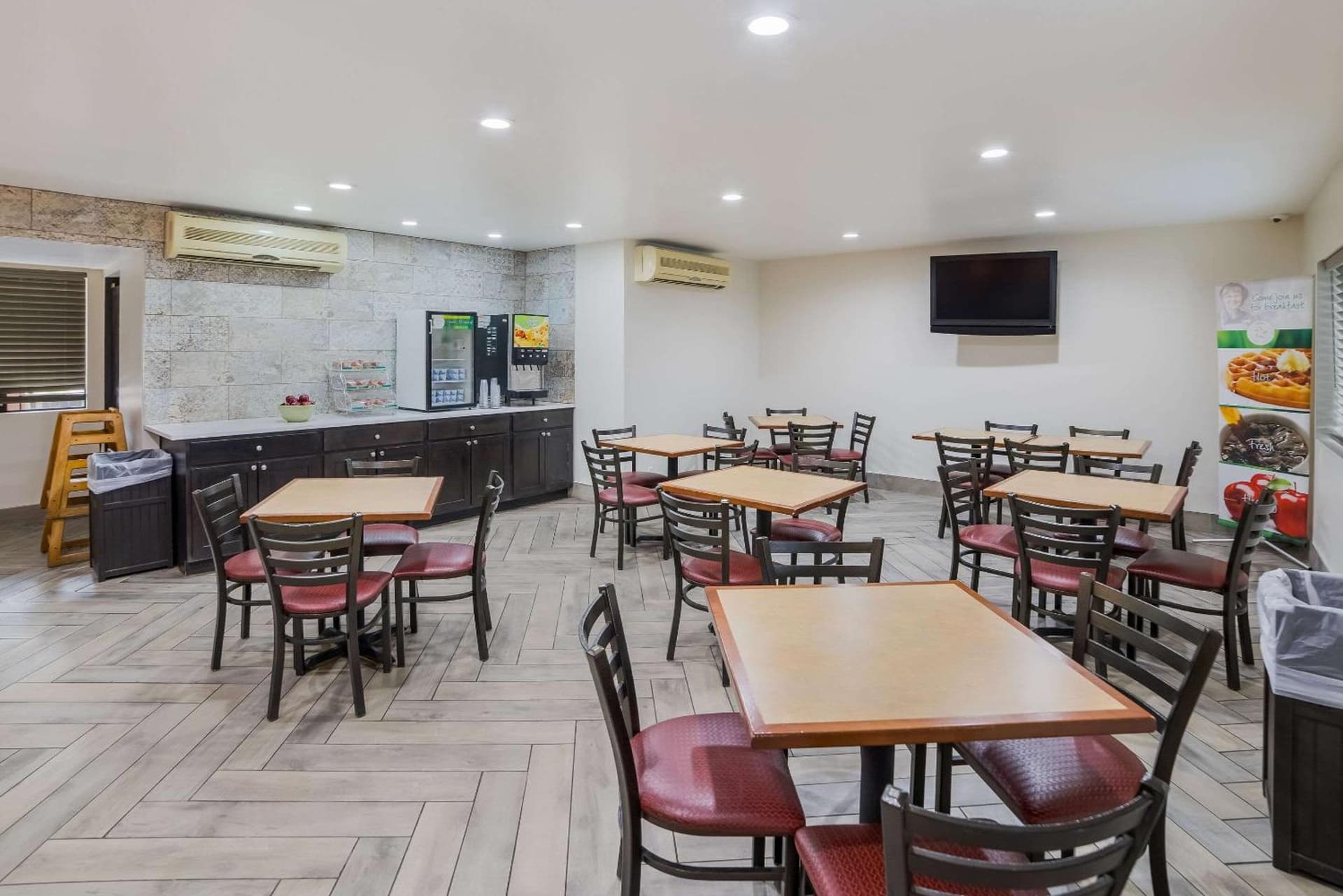 Quality Inn & Suites Goodyear - Phoenix West gallery photo in Goodyear, AZ — image 11