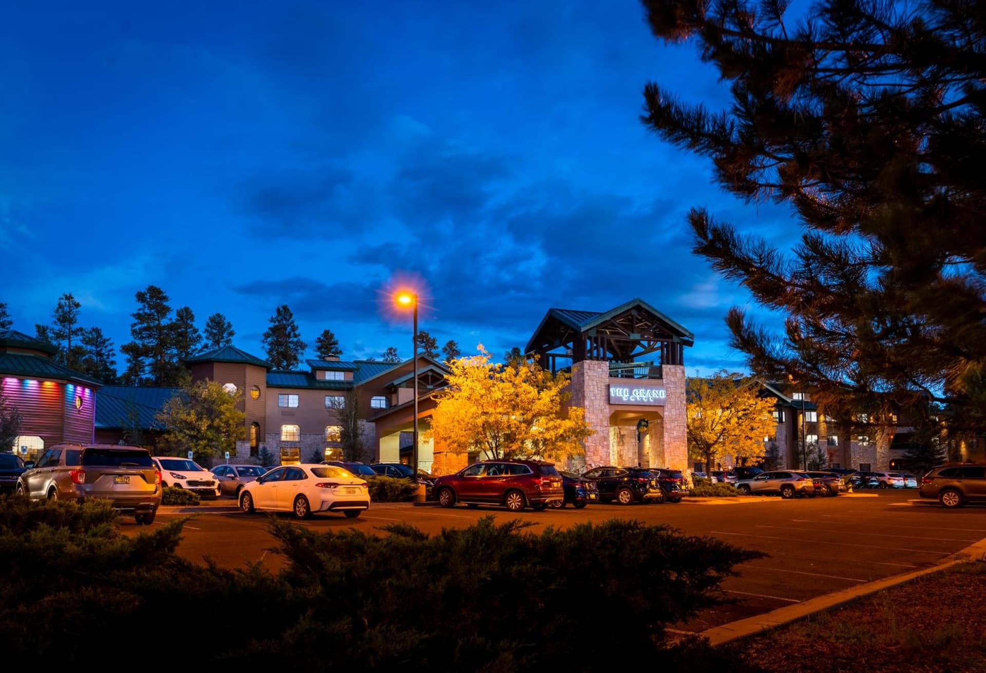 The Grand Hotel at the Grand Canyon interior in Tusayan, AZ — gallery photo 2