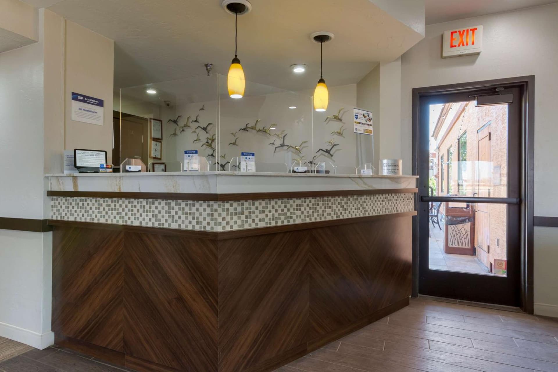 Best Western Phoenix Goodyear Inn interior in Goodyear, AZ — gallery photo 2